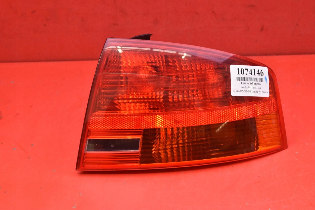light right rear part rear 8E5945096 AUDI A4 B7 sedan 04-08