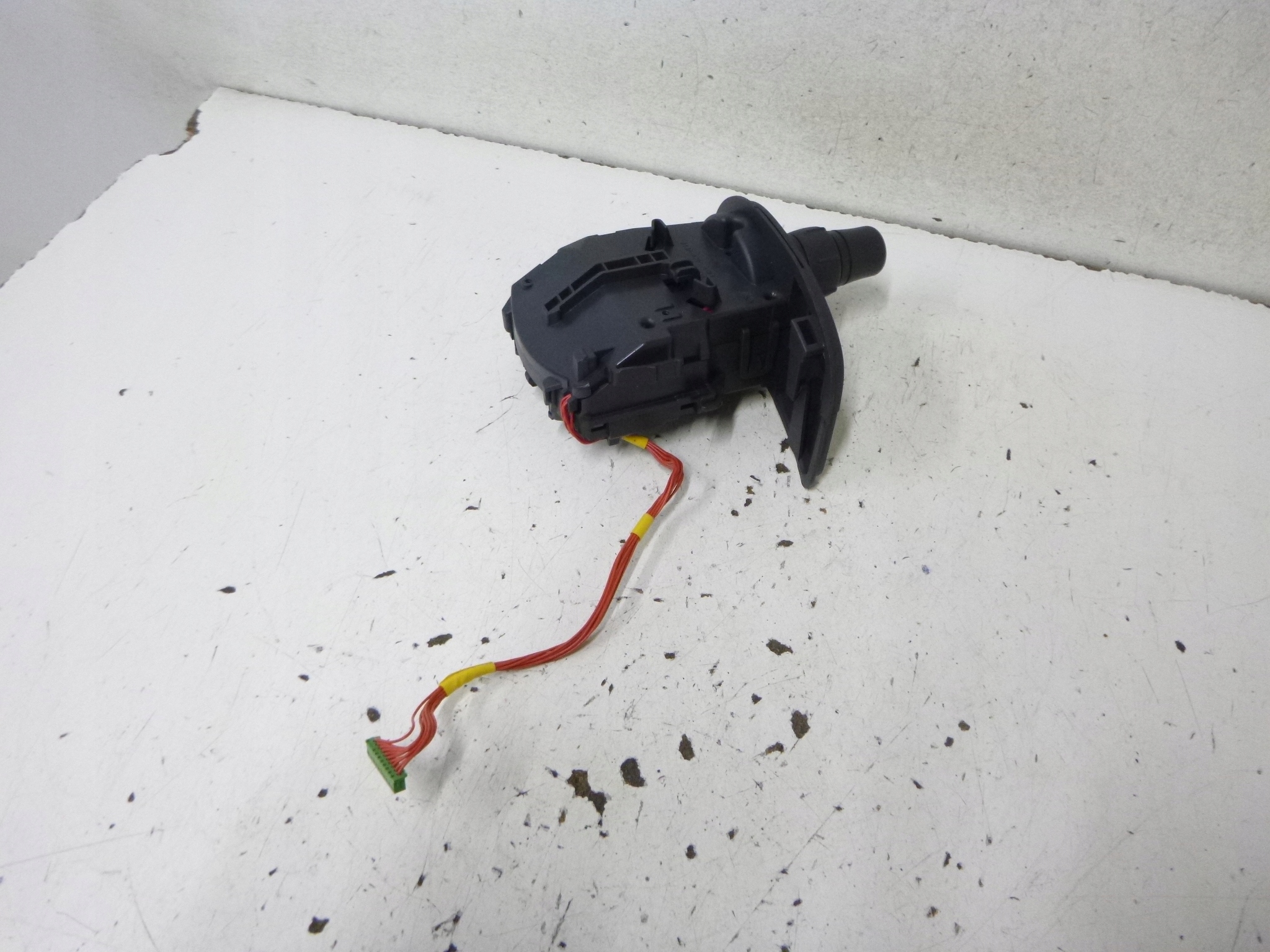 Manetka Indicateurs de direction Renault Clio III 2010r. 88102002 349