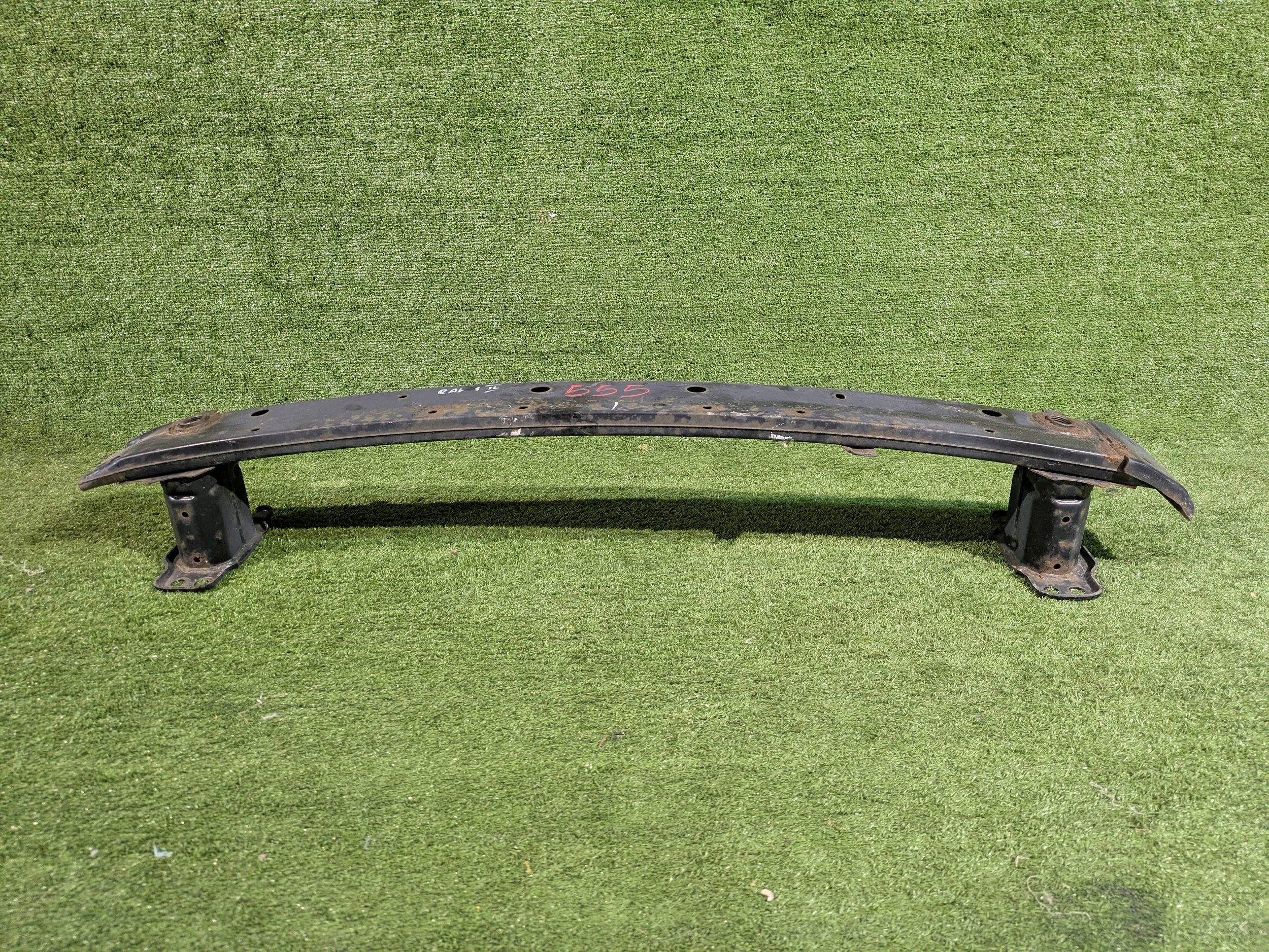 bumper support of the front front TOYOTA RAV4 IV 12- NR.555