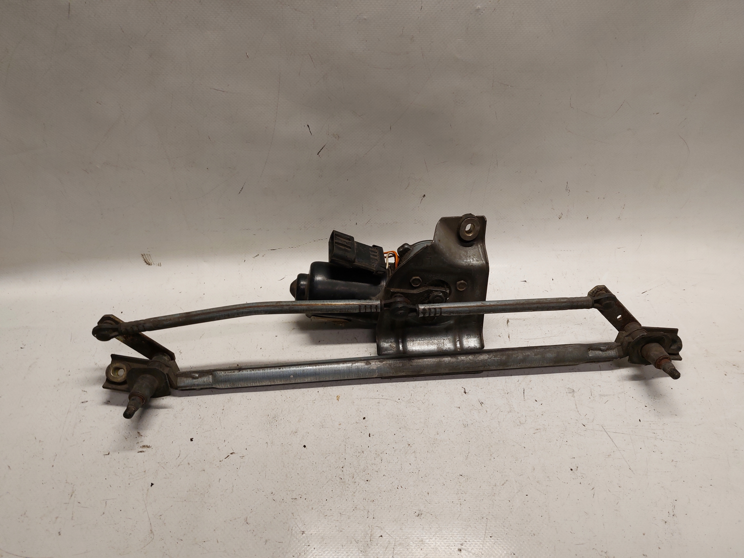 Wischergestänge vorne OPEL TIGRA