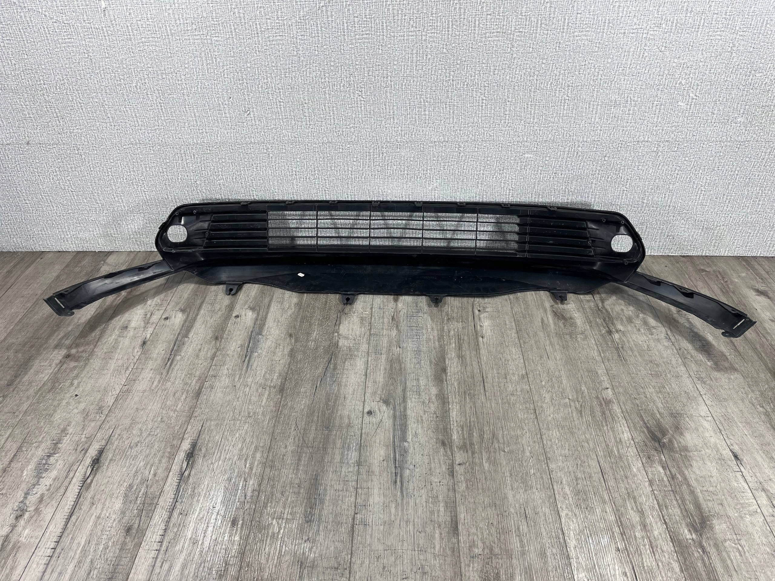 TOYOTA YARIS CROSS 2020 -> accessories bumper front 52129-0D080