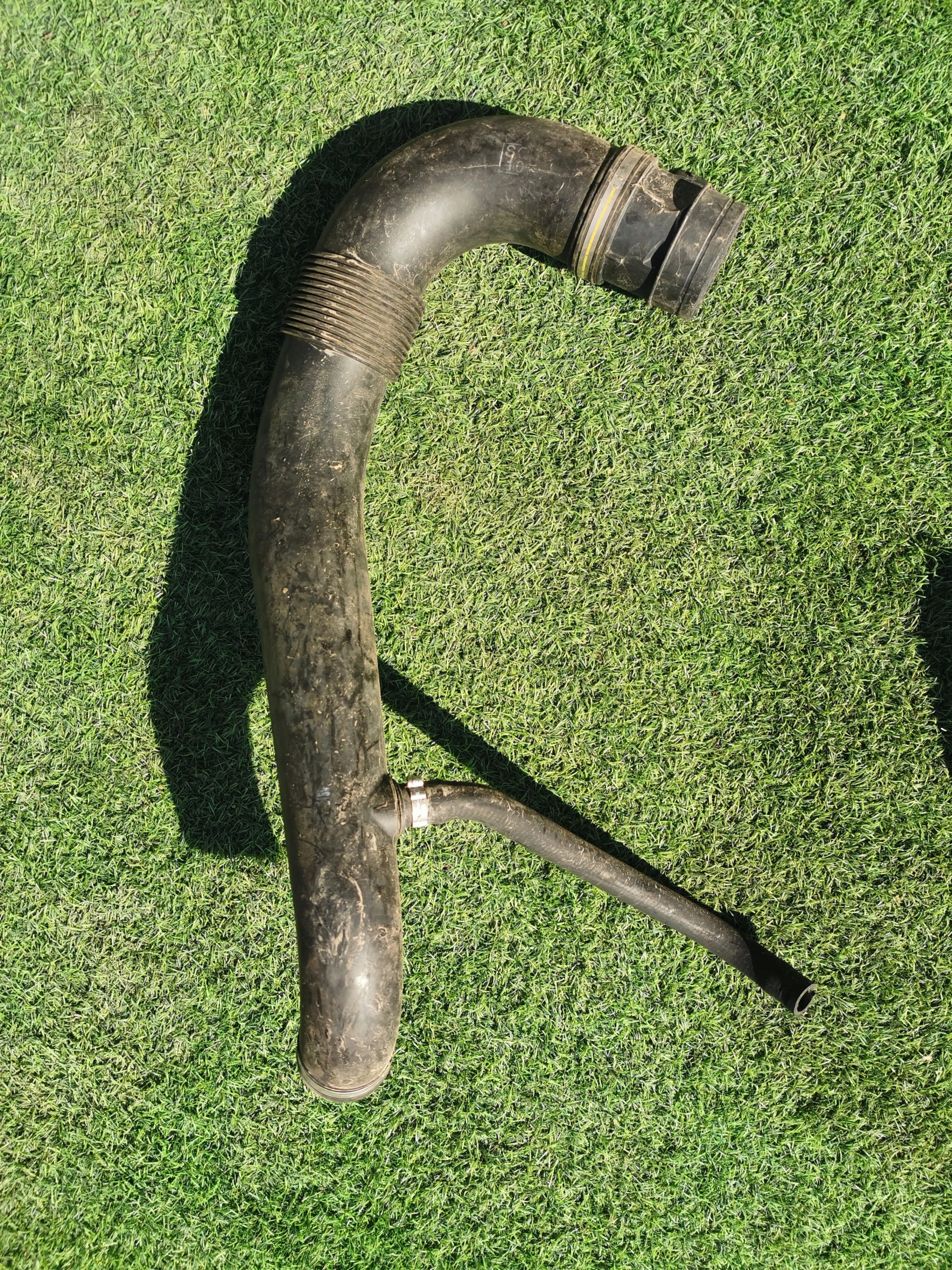 IVECO DAILY hadice trouba intercoolera 5801317098