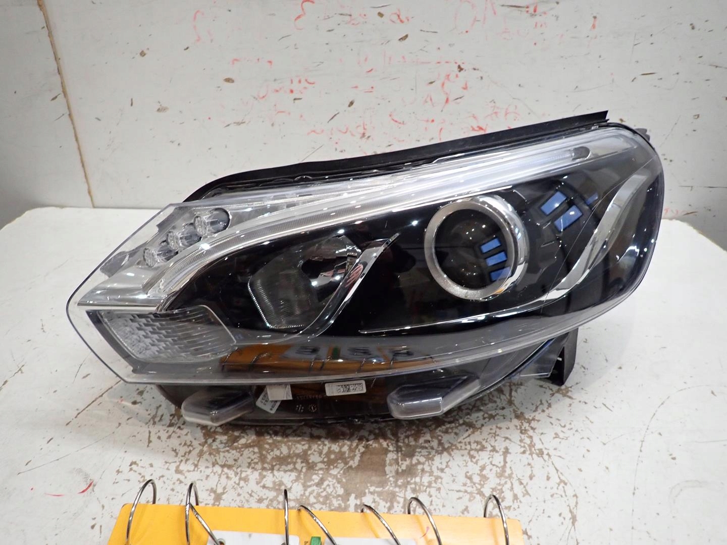 light front front left TOYOTA PROACE 2016 BI-XENON 9808589980