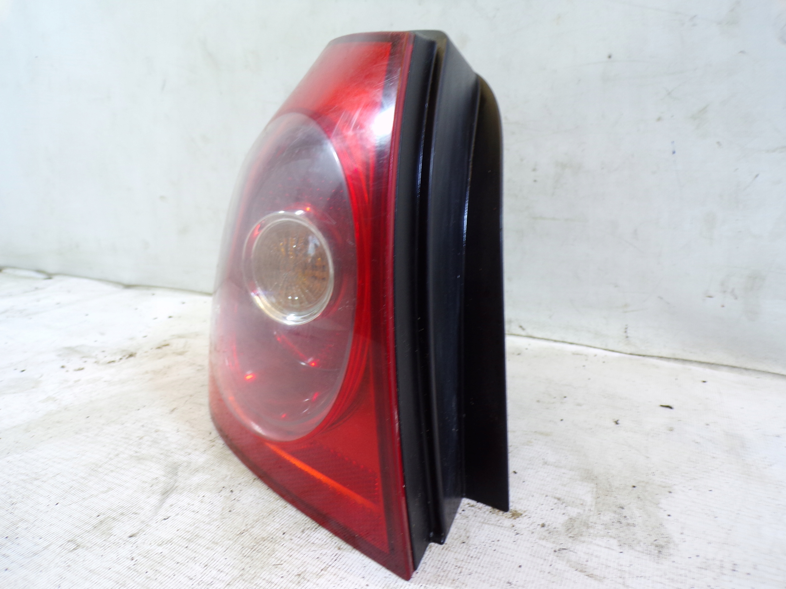 light rear rear part left VOLKSWAGEN GOLF 5 V HB 5D (1) (K1)