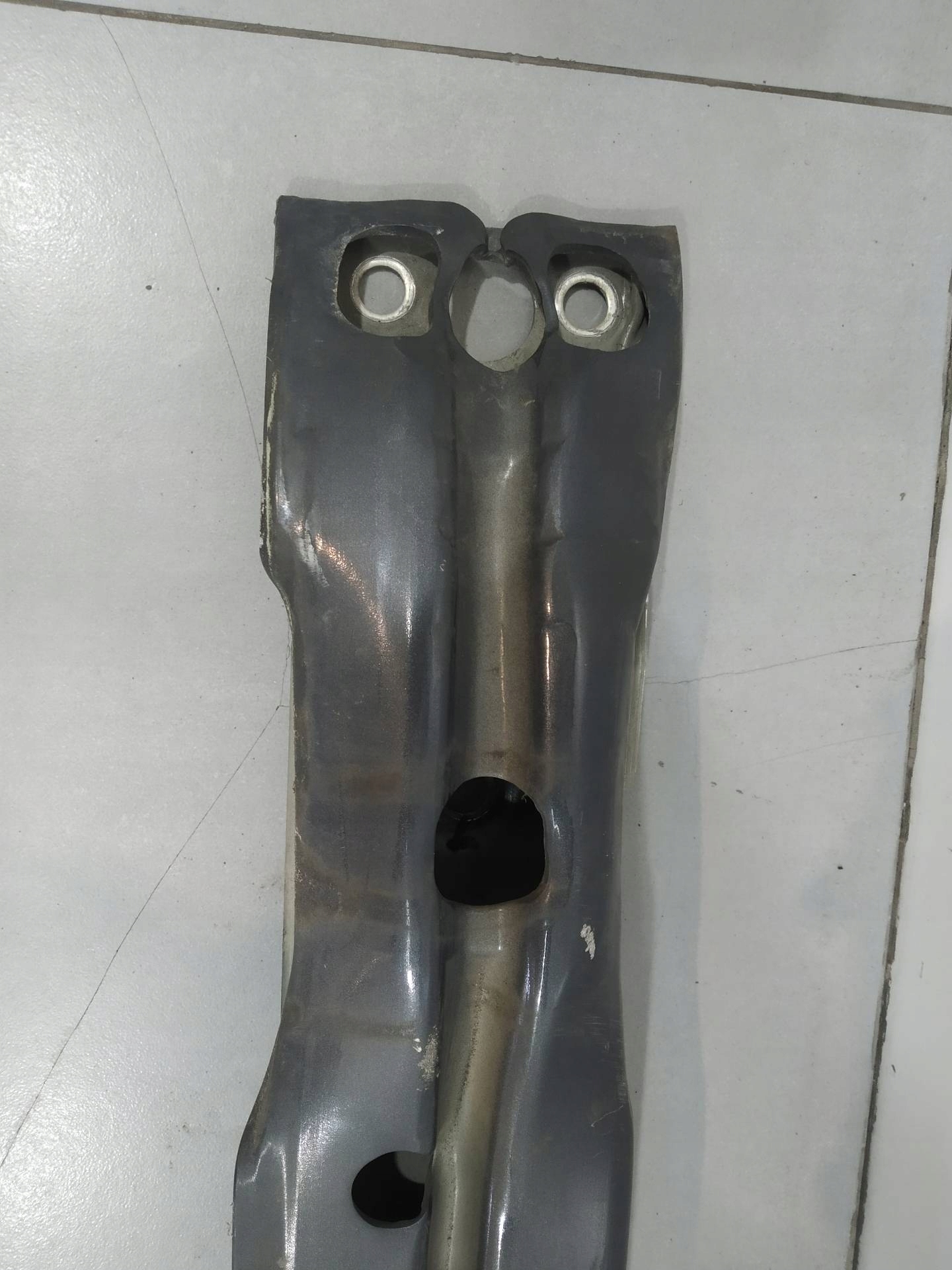 Traversa Paraurti posteriore Volvo V40 II (2012-2019)