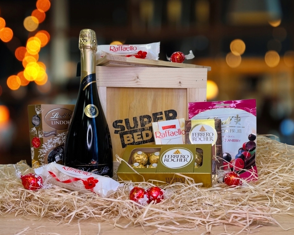 Dárková bedna s čokoládou a šampaňským Prestige Brut – Narozeniny, Vánoce