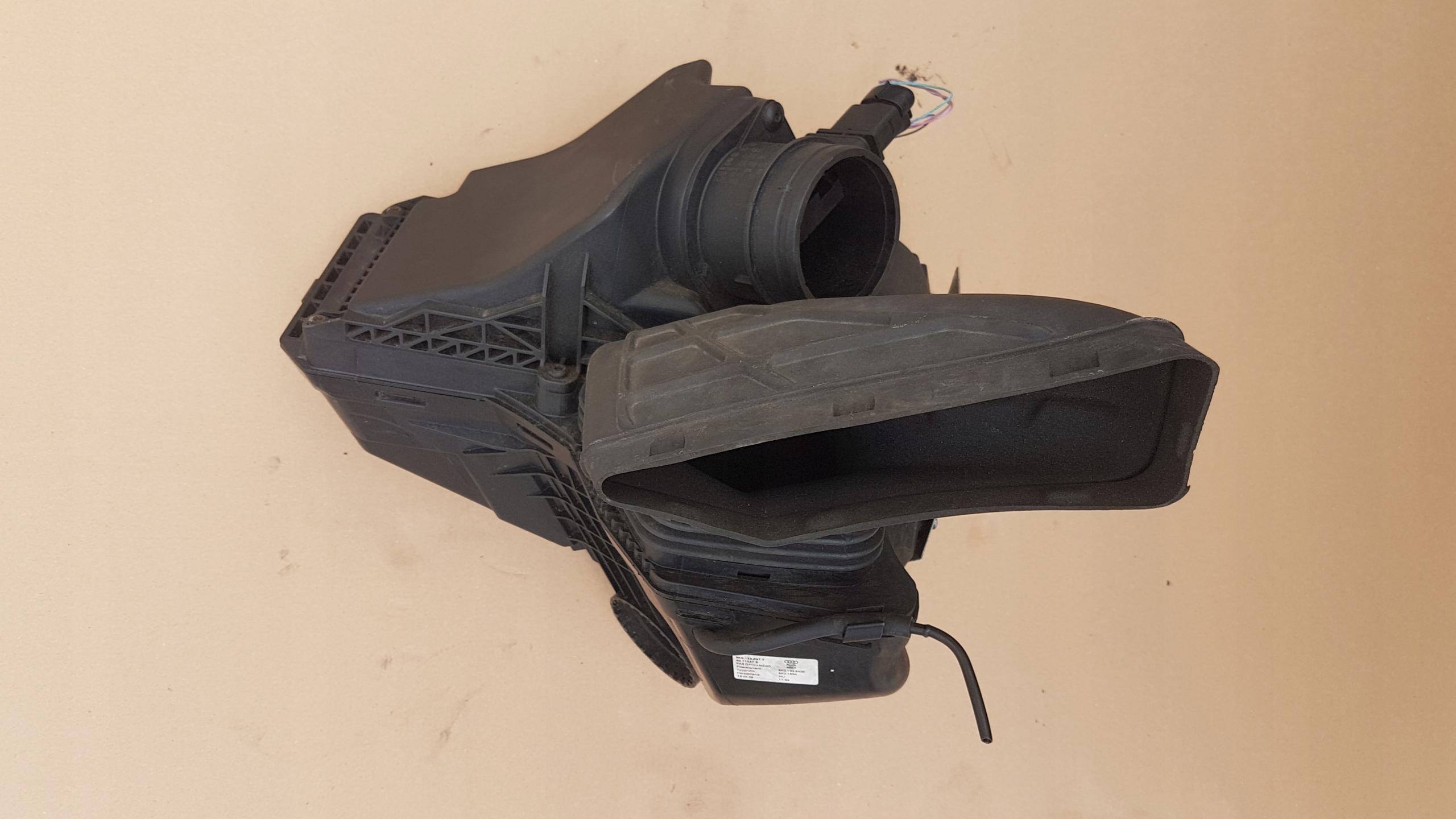 Gehäuse filter AUDI A4 B8 A5 8T 8K0133885AD