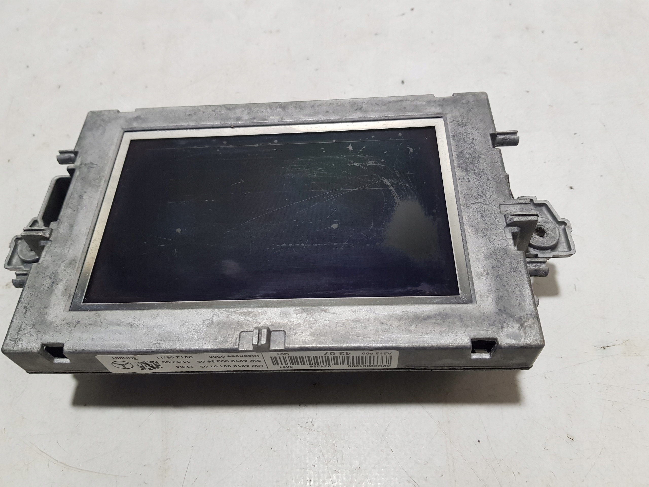 display navigation devices 2129004307 MERCEDES W212