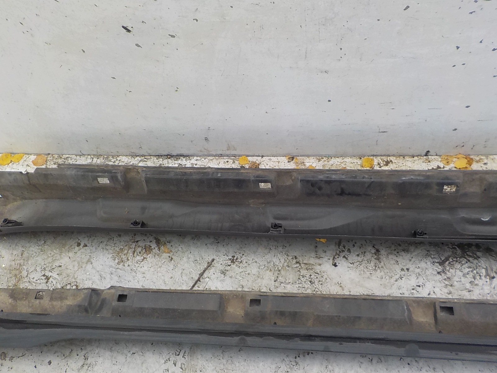 956 DACIA DUSTER II 17- mouldings caps threshold