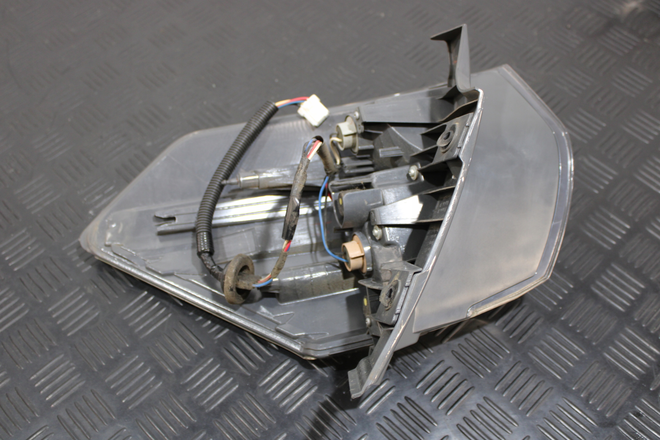 light left rear part rear NISSAN X-TRAIL T32 1,6 DCI