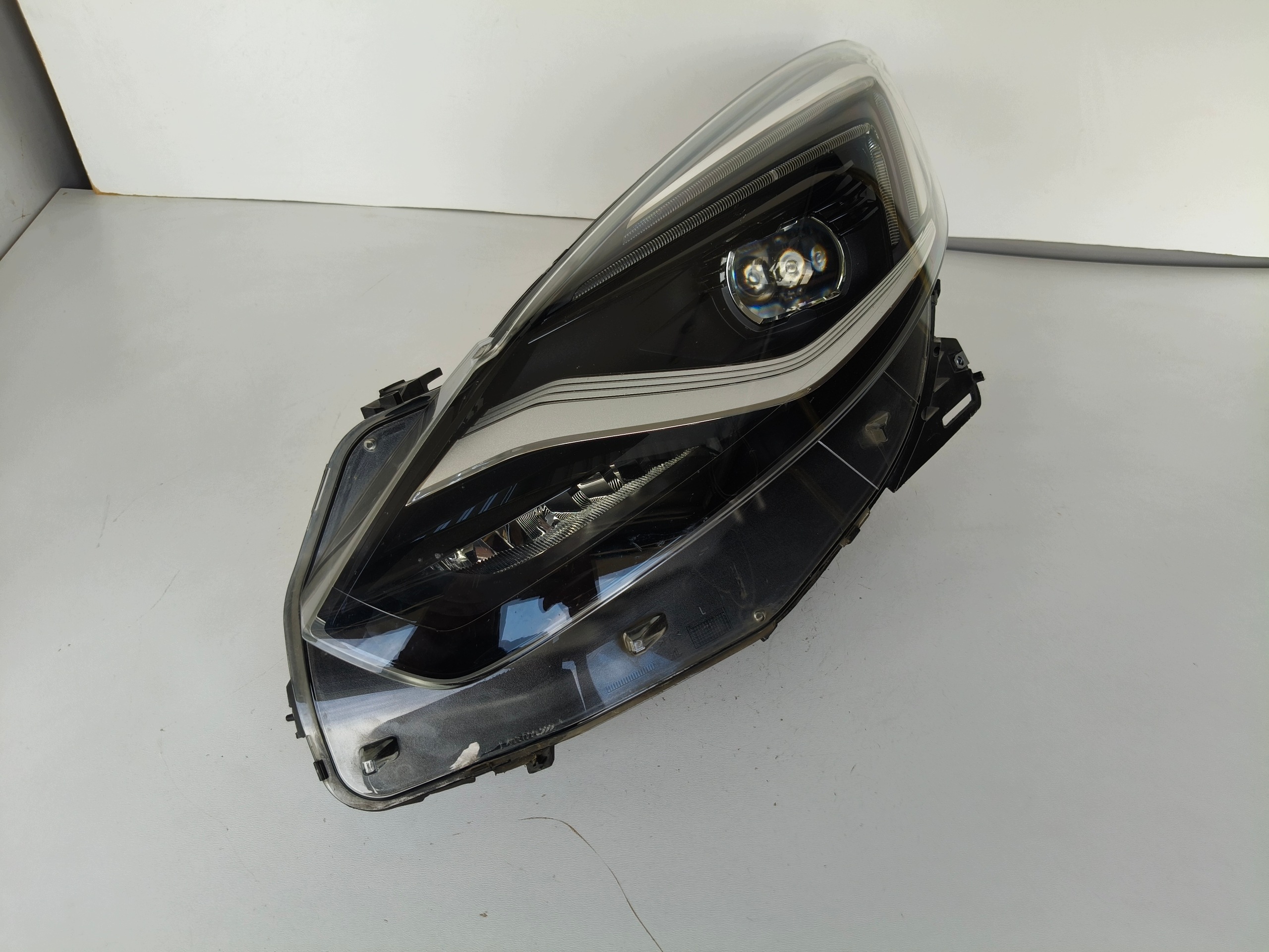 light left REFLEKTOR OPEL ZAFIRA C 16- LIFT FULL LED