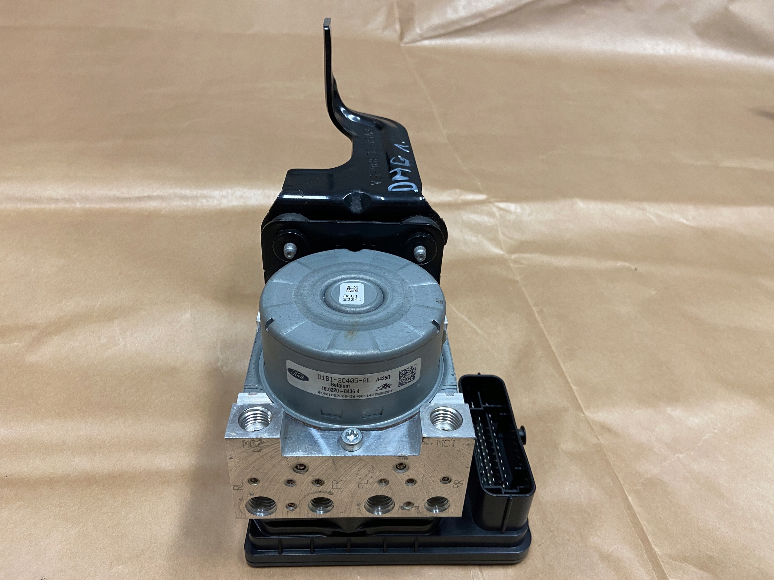 FORD B-MAX FIESTA MK7 LIFT 2012-2017 pompa ABS D1B1-2C405-AE originale