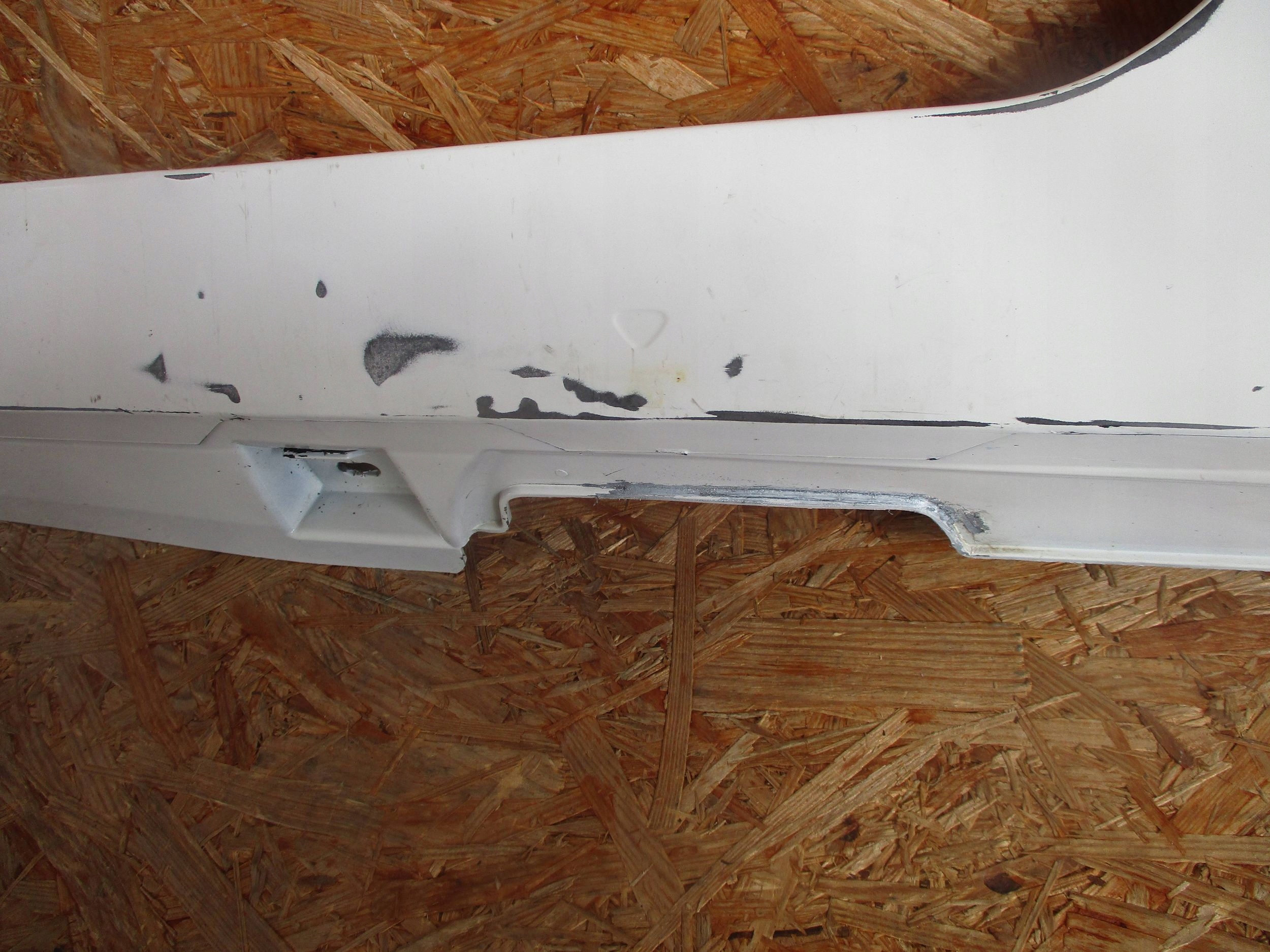 moulding threshold left VW PASSAT B8