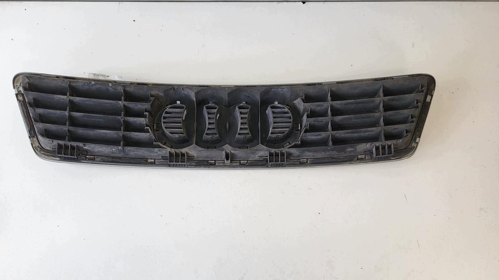 AUDI A6 C5 grill grille radiator CHROM