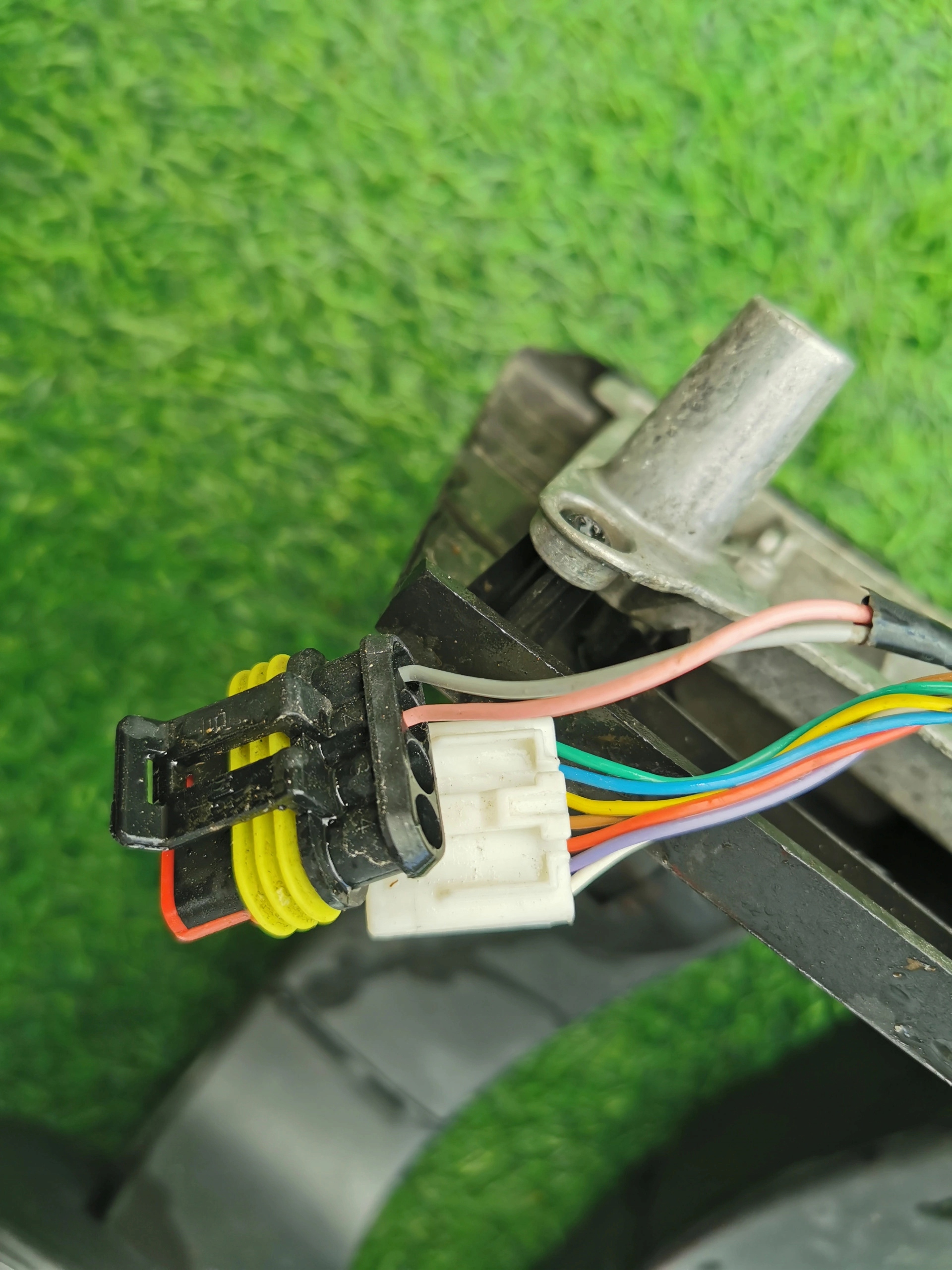 IVECO DAILY mirror right electrics 7+2 9 PIN 262208-04A 26220804A