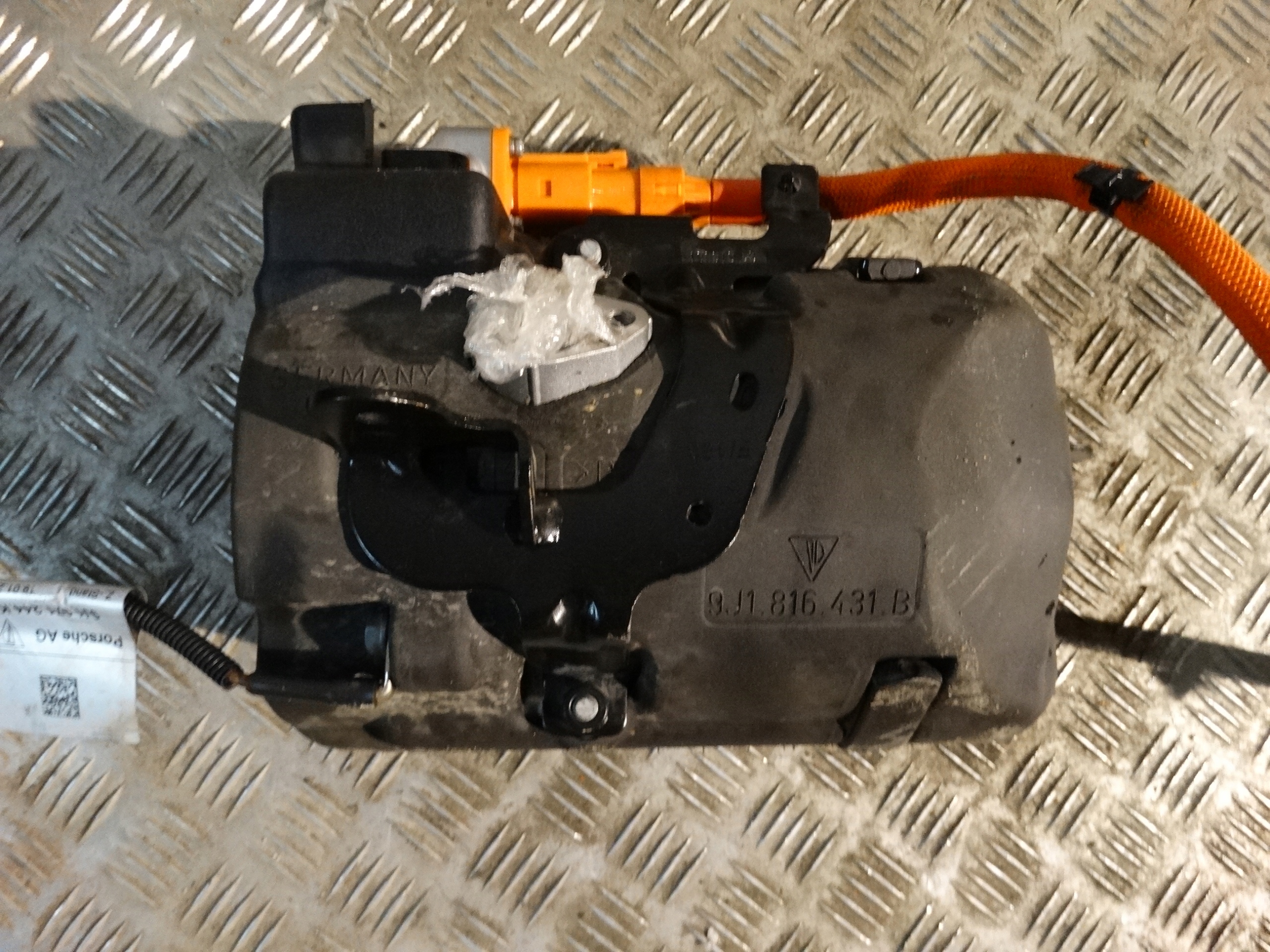IDEALNA KLIMAKOMPRESSOR KLIMAANLAGE PORSCHE TAYCAN 1