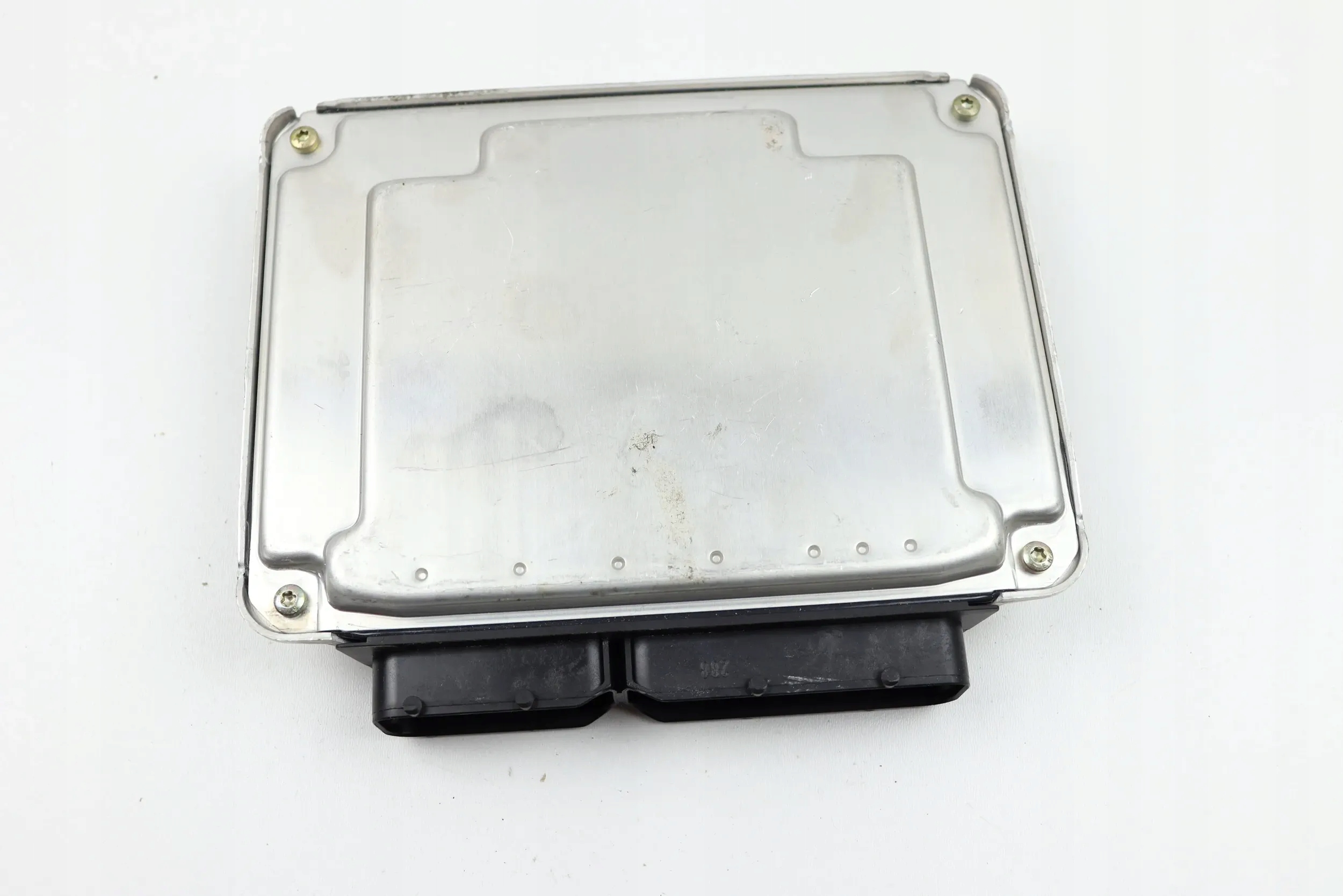 VW PASSAT B5 FL computer control unit of the engine 2.5 TDI 3B1907401B 0281010447