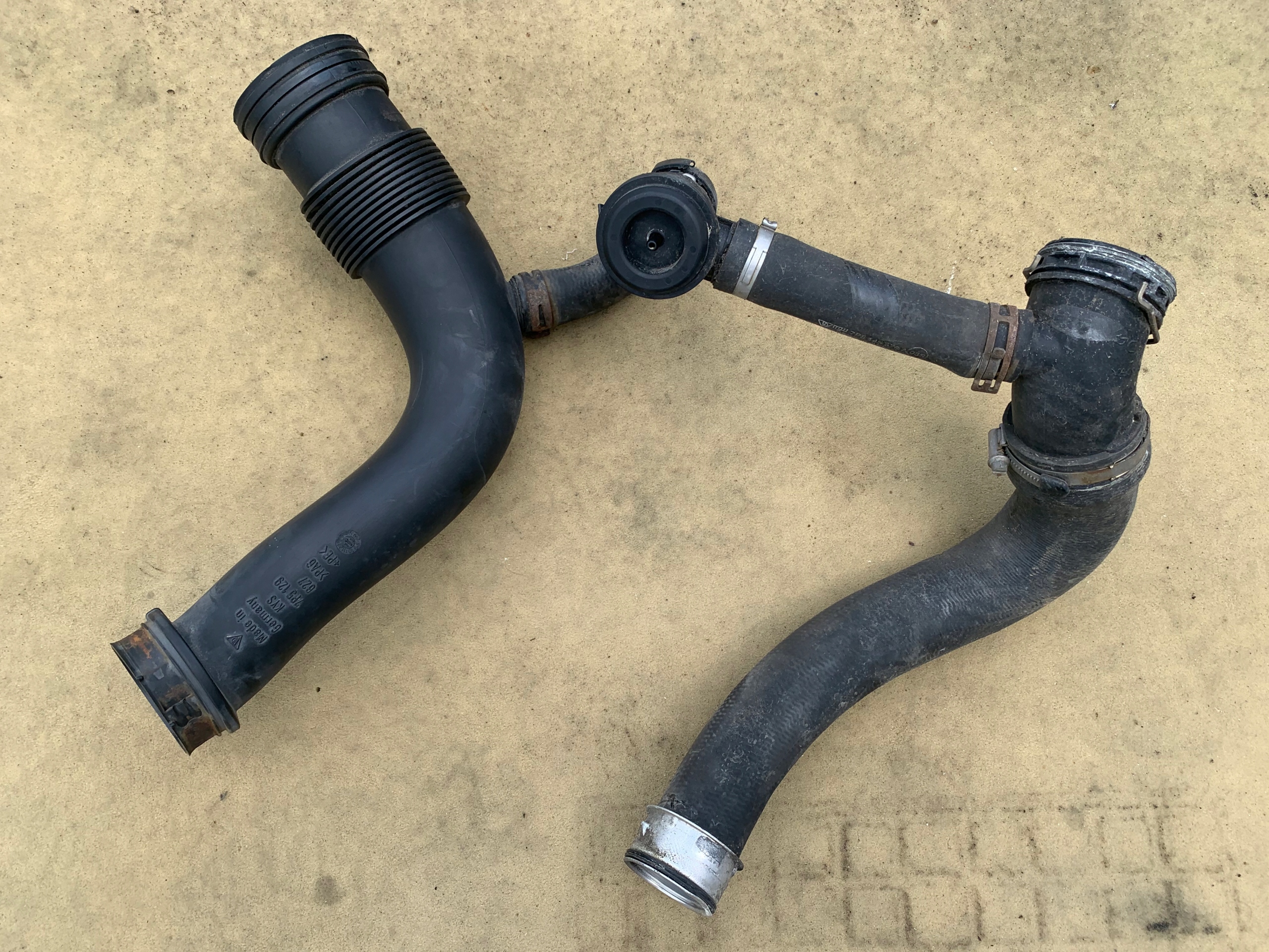 7P5129627 CAYENNE II ИНТЕРКУЛЕР ТРУБА 4.8 ПОЛНЫЙ КОМПЛЕКТ