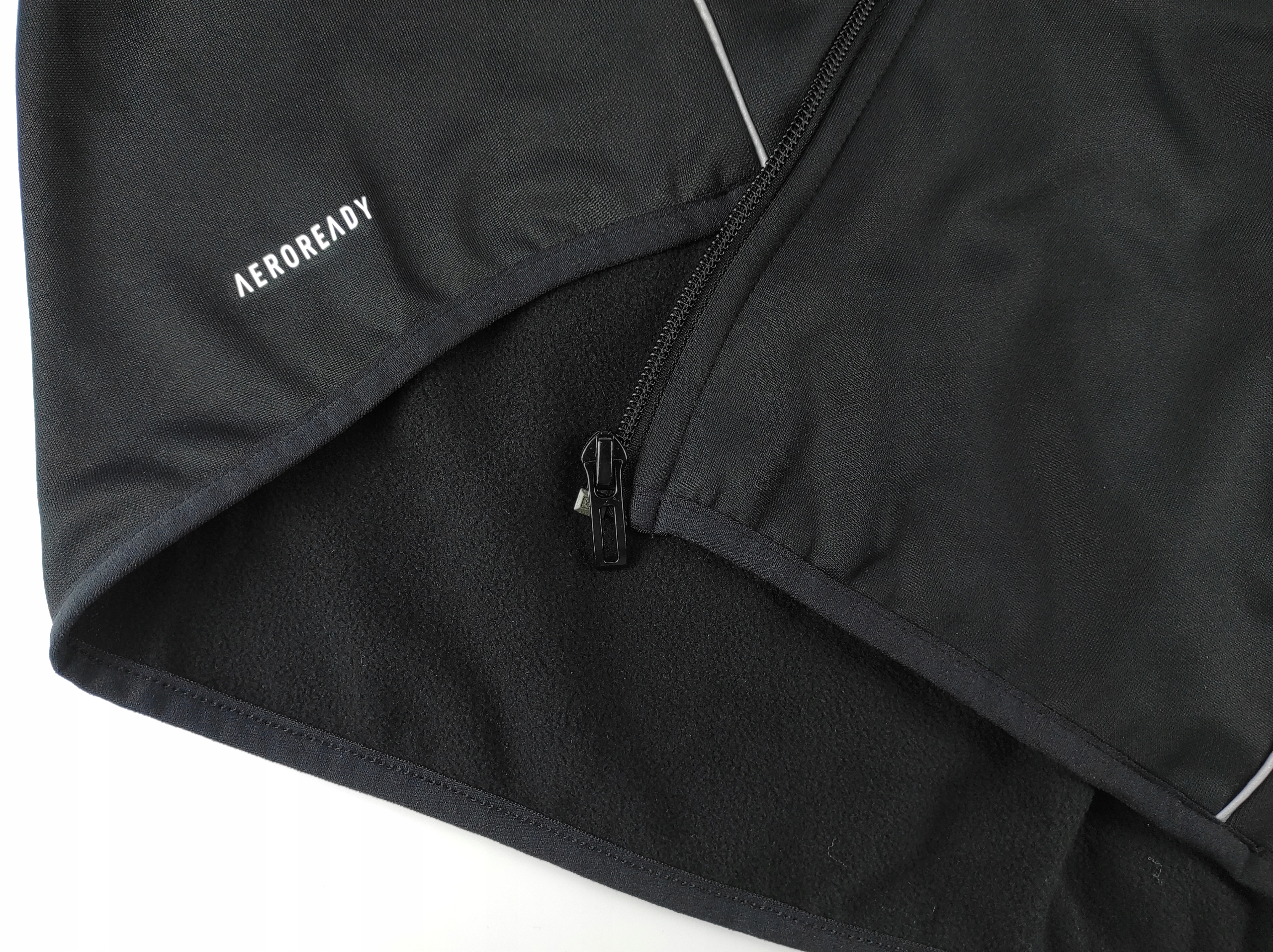 2883 BLUZA ADIDAS CHŁOPIĘCA MŁODZIEŻOWA ROZPINANA Z KAPTUREM OCIEPLANA 152 Materiał dominujący poliester