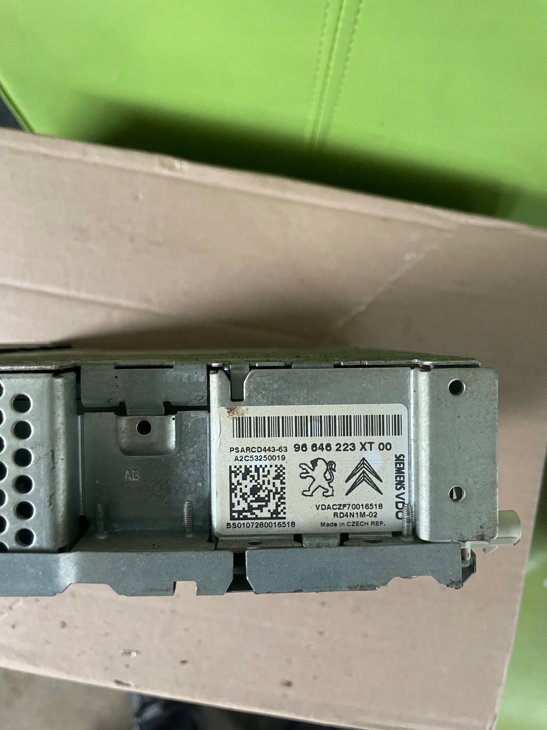 RADIO CITROEN GRAND PICASSO OE 96646223XT00 Producent części Citroen OE