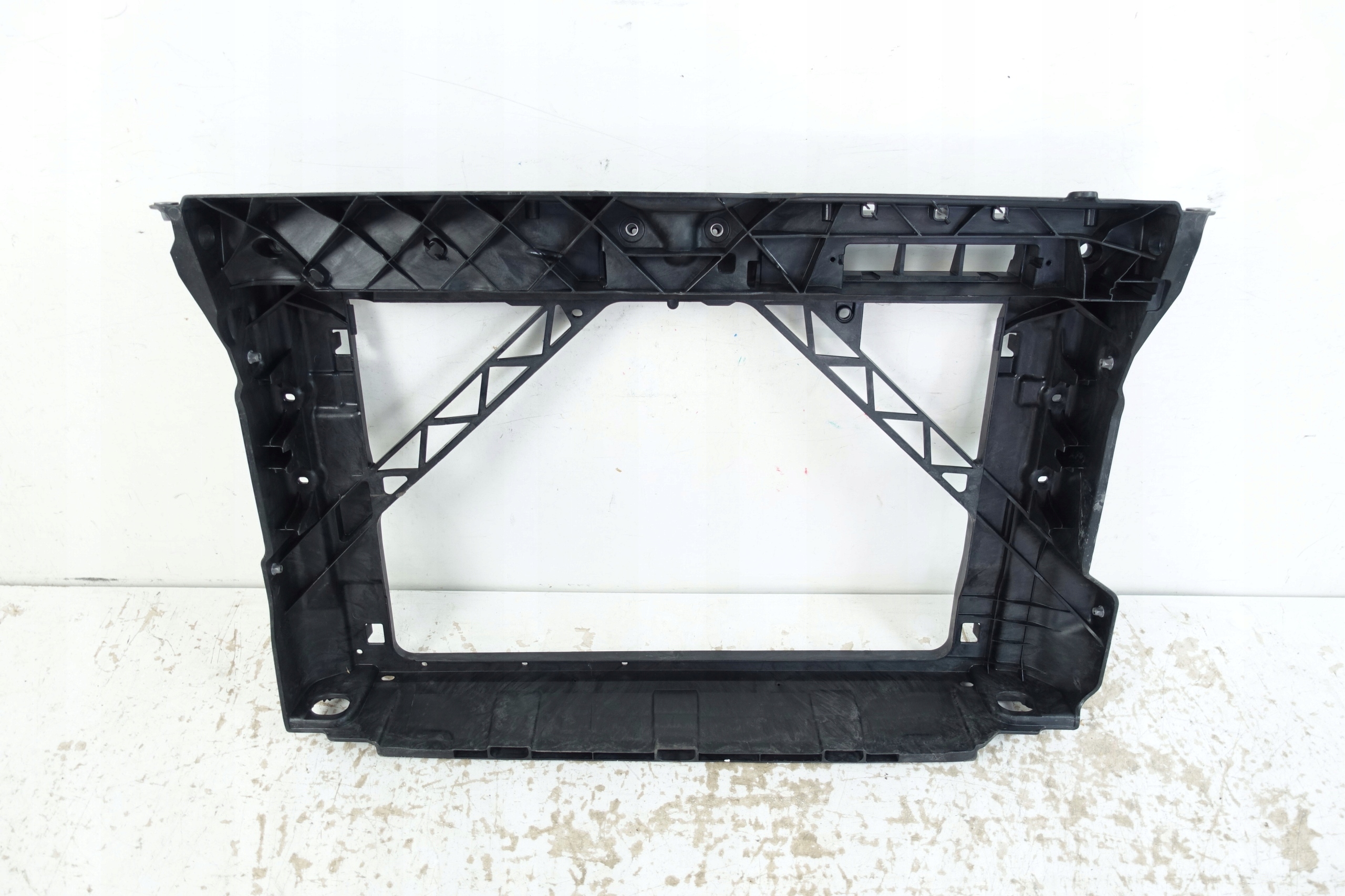 SKODA FABIA III 2014- pillar iron support panel for radiators 6V0805588A