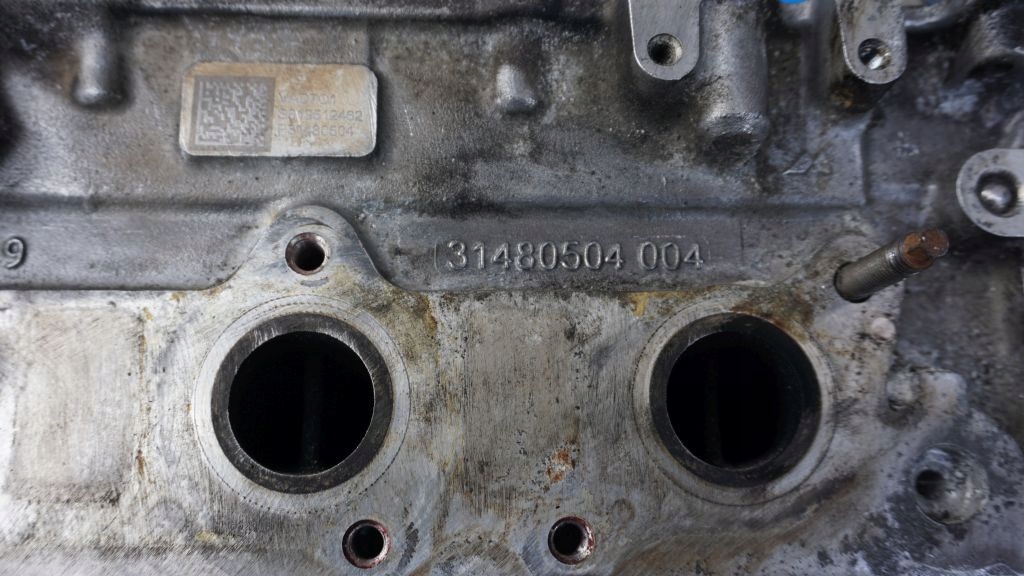 VOLVO S60 XC60 XC90 2.0 D4 D4204T14 31480504 - TESTATA