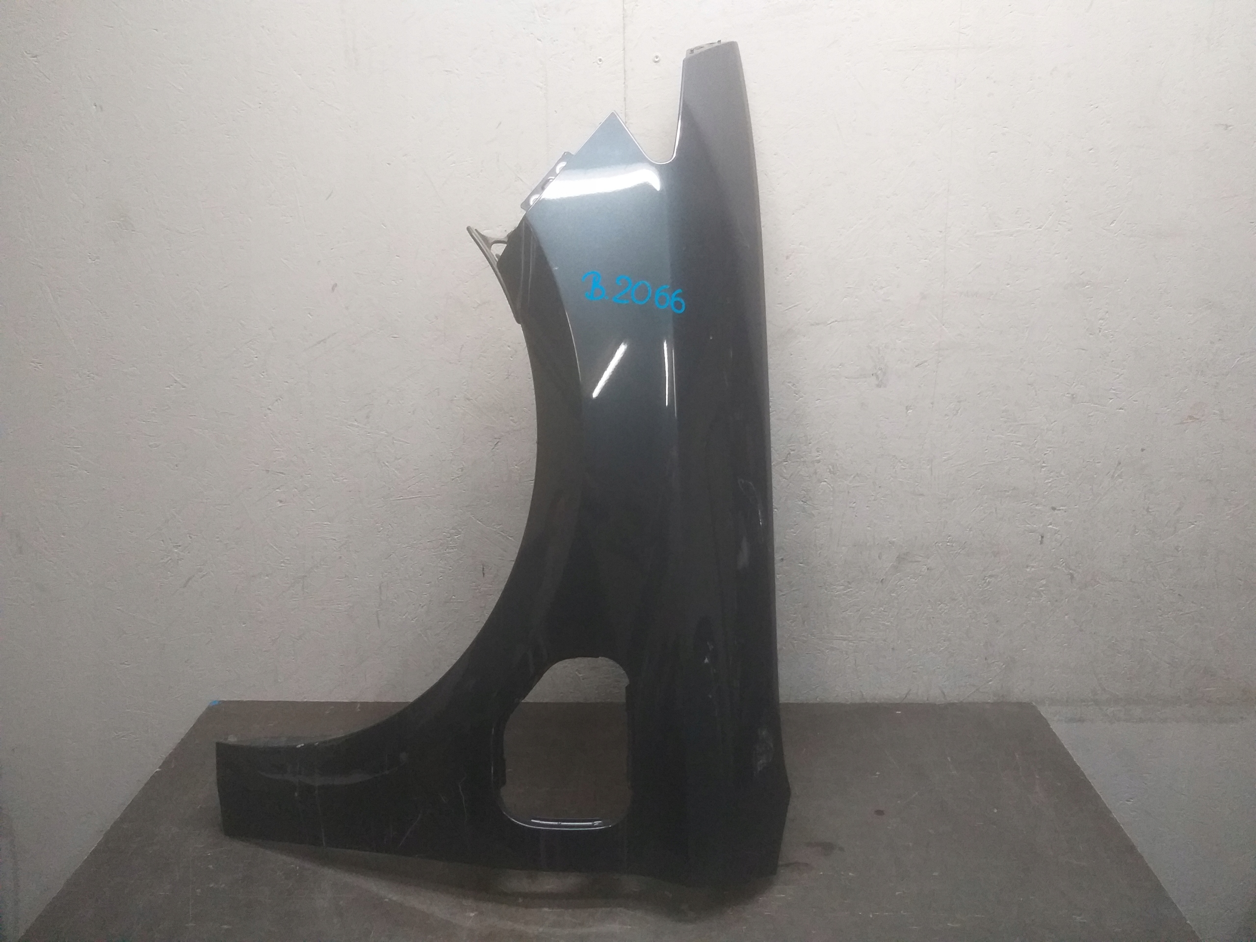 fender front left SEAT LEON IV 4 HYBRID