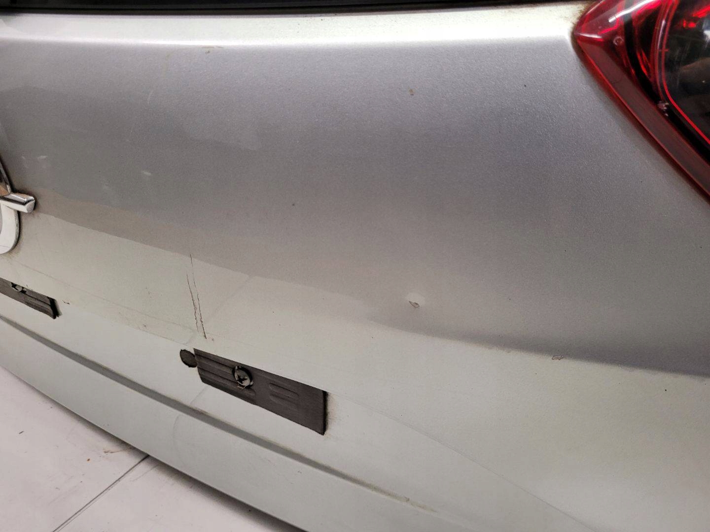 rear trunk door boot Opel Crossland X 2019