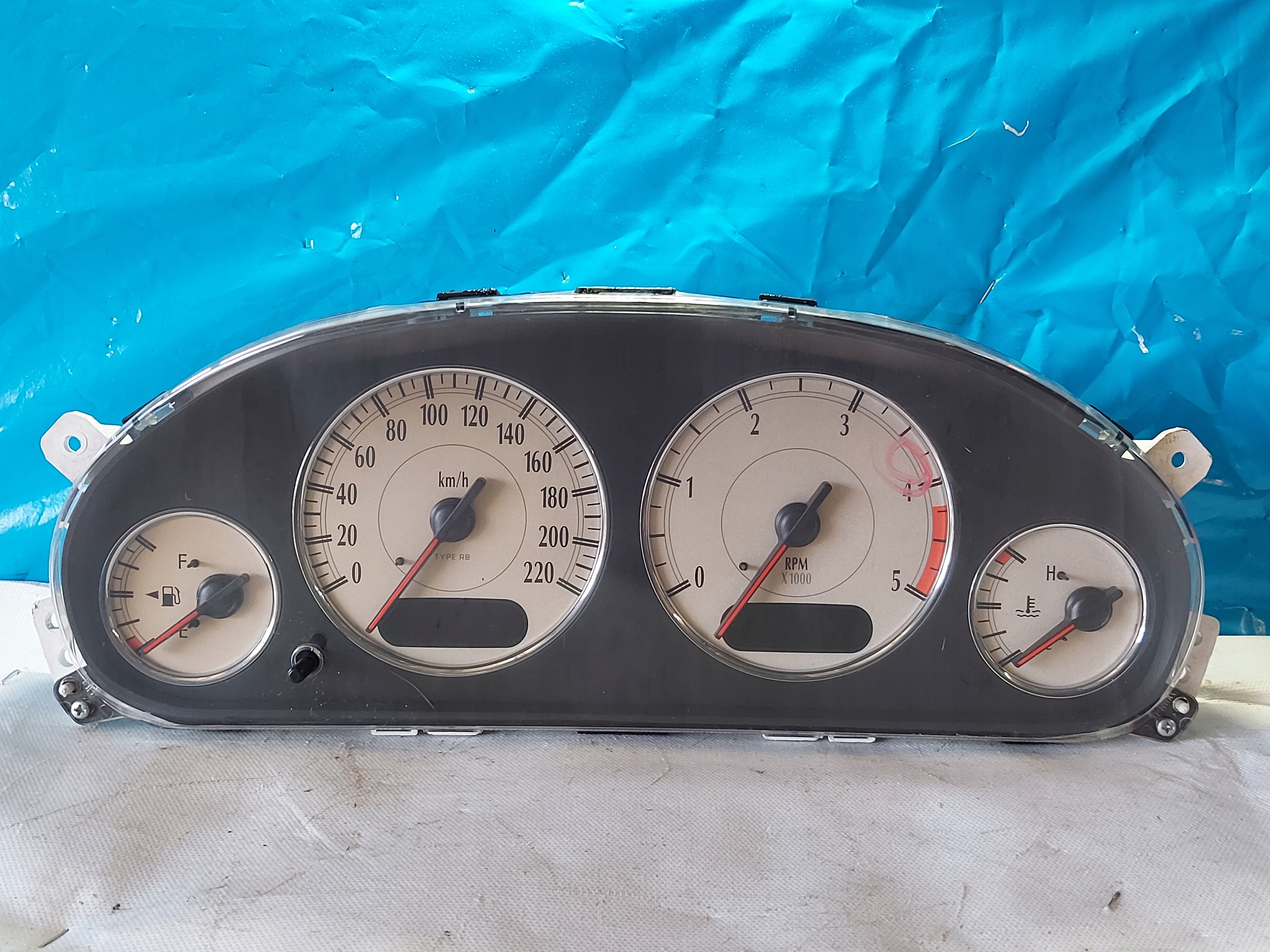 dials clock CHRYSLER VOYAGER 2.8 CRD R987AB