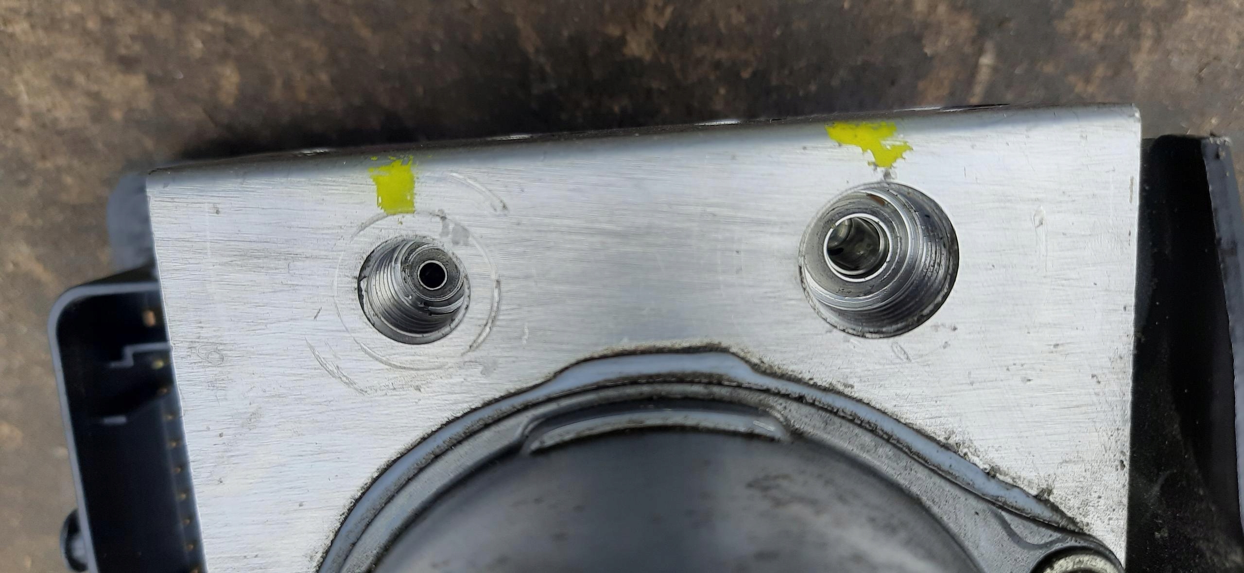 Ford OE GB3C-2C405-AA насос abs