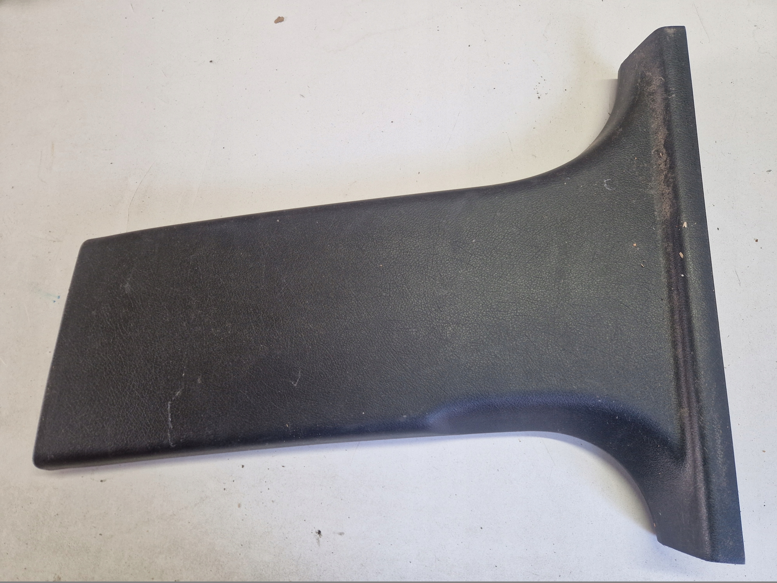 cover side SLUPKA left AUDI A6 C6 A6C6 4F0867239