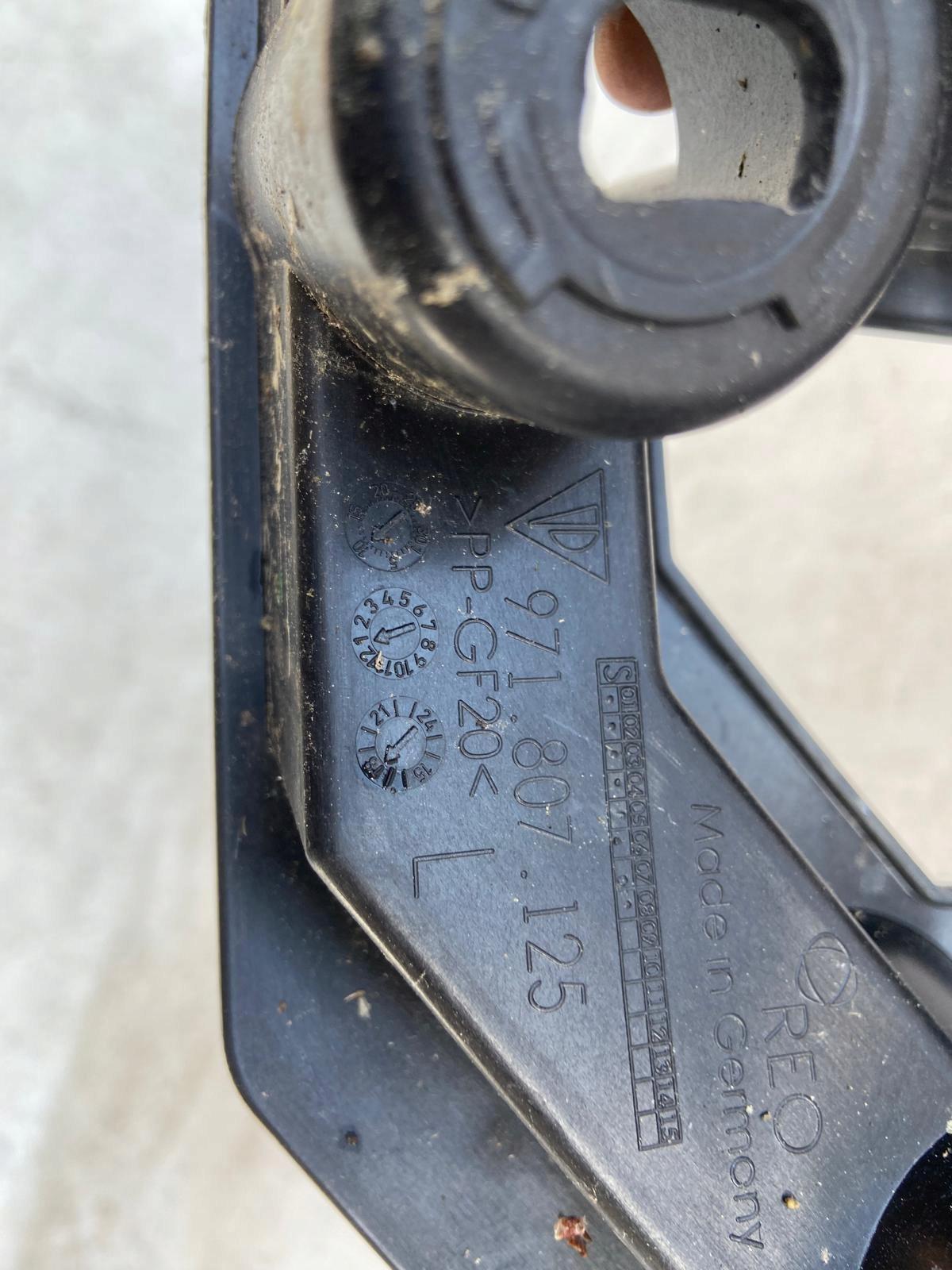 PORSCHE PANAMERA 971 bumper bracket rear part left 971807125