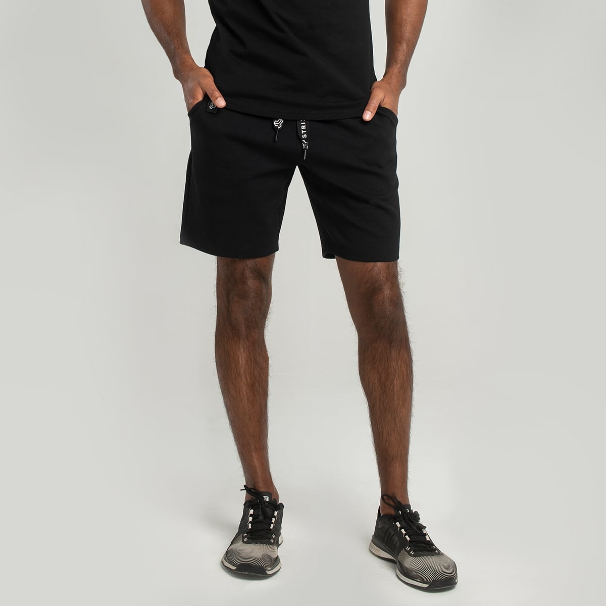 GymBeam Spodenki Essential Black L