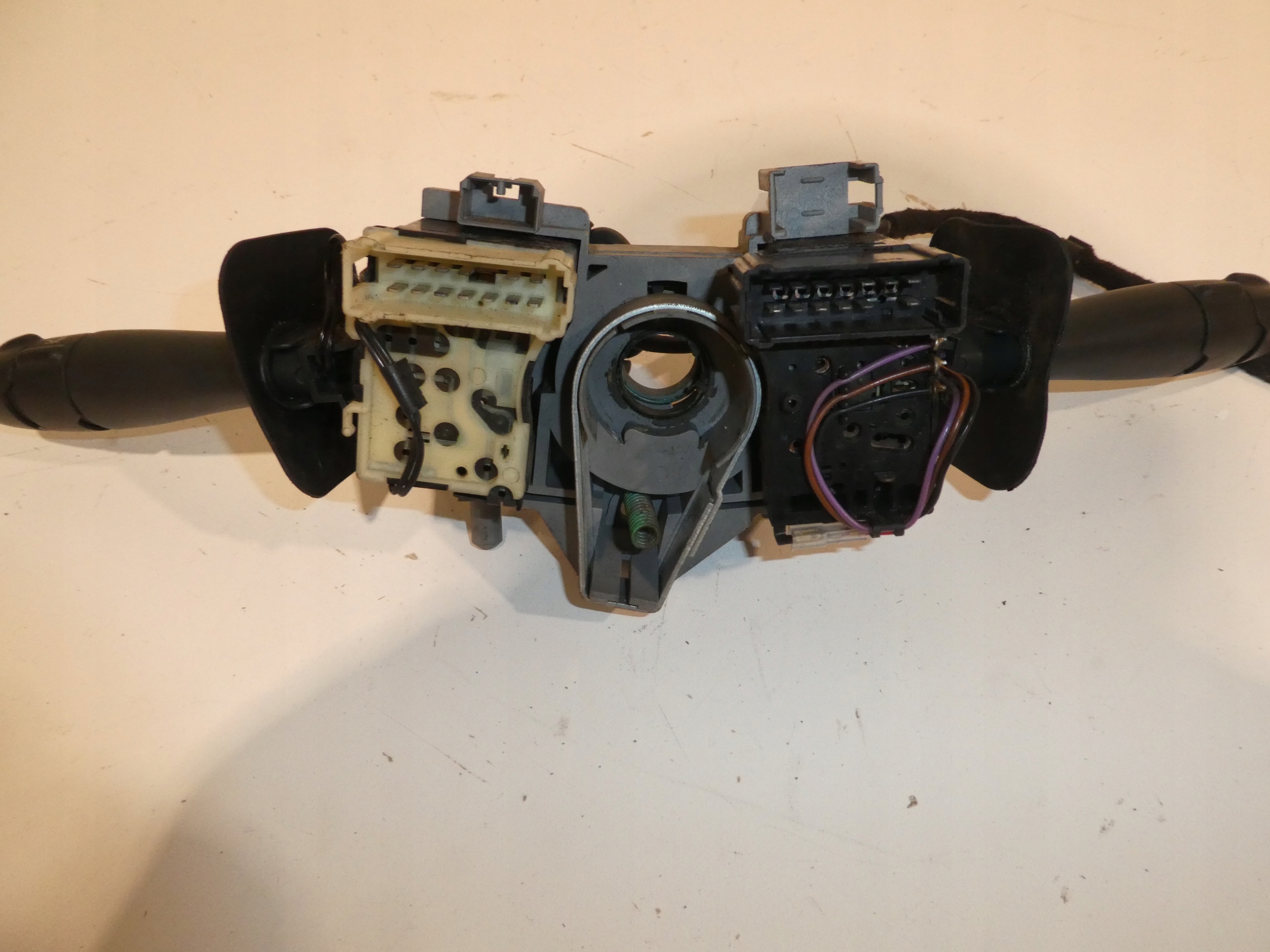 steering wheel levers and controls control RENAULT SCENIC and