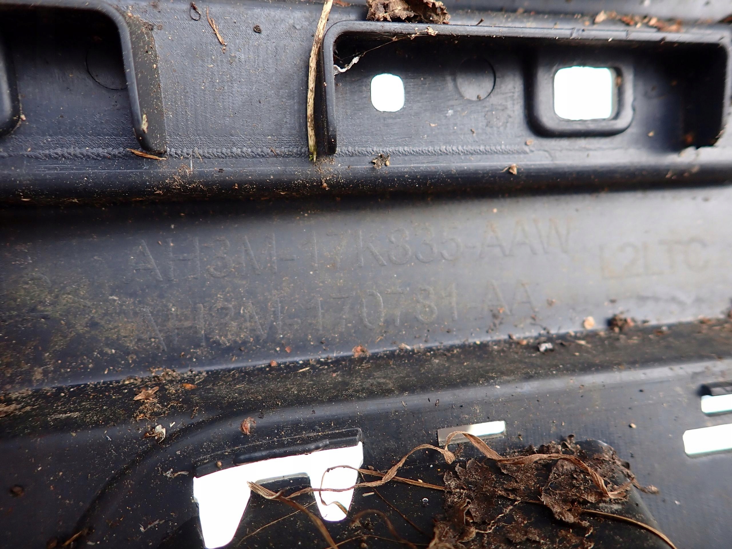 RANGE ROVER SPORT AUTOBIOGRAPHY 10- bumper rear part