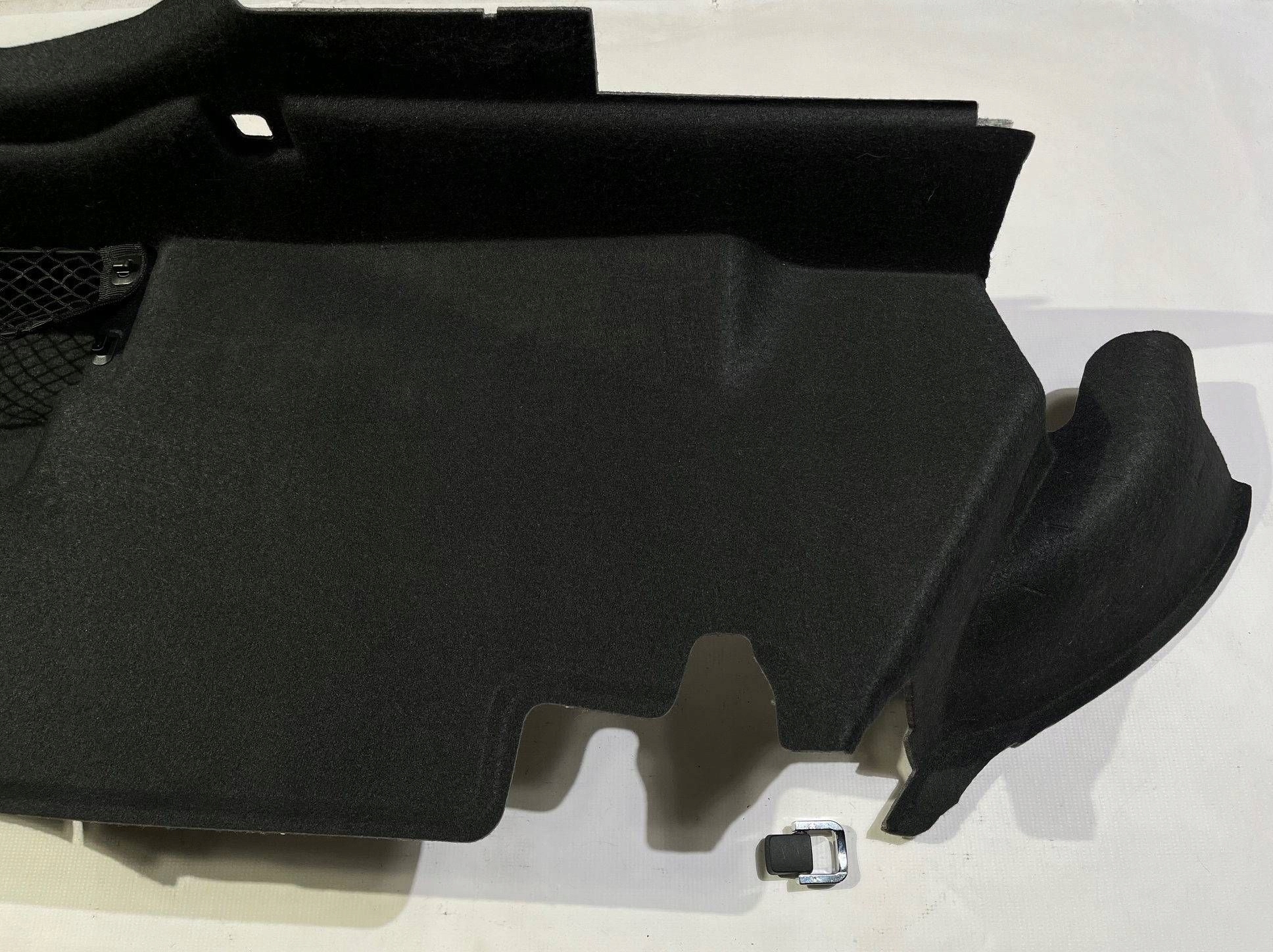 side upholstery boot right rear part Lincoln Continental 2017