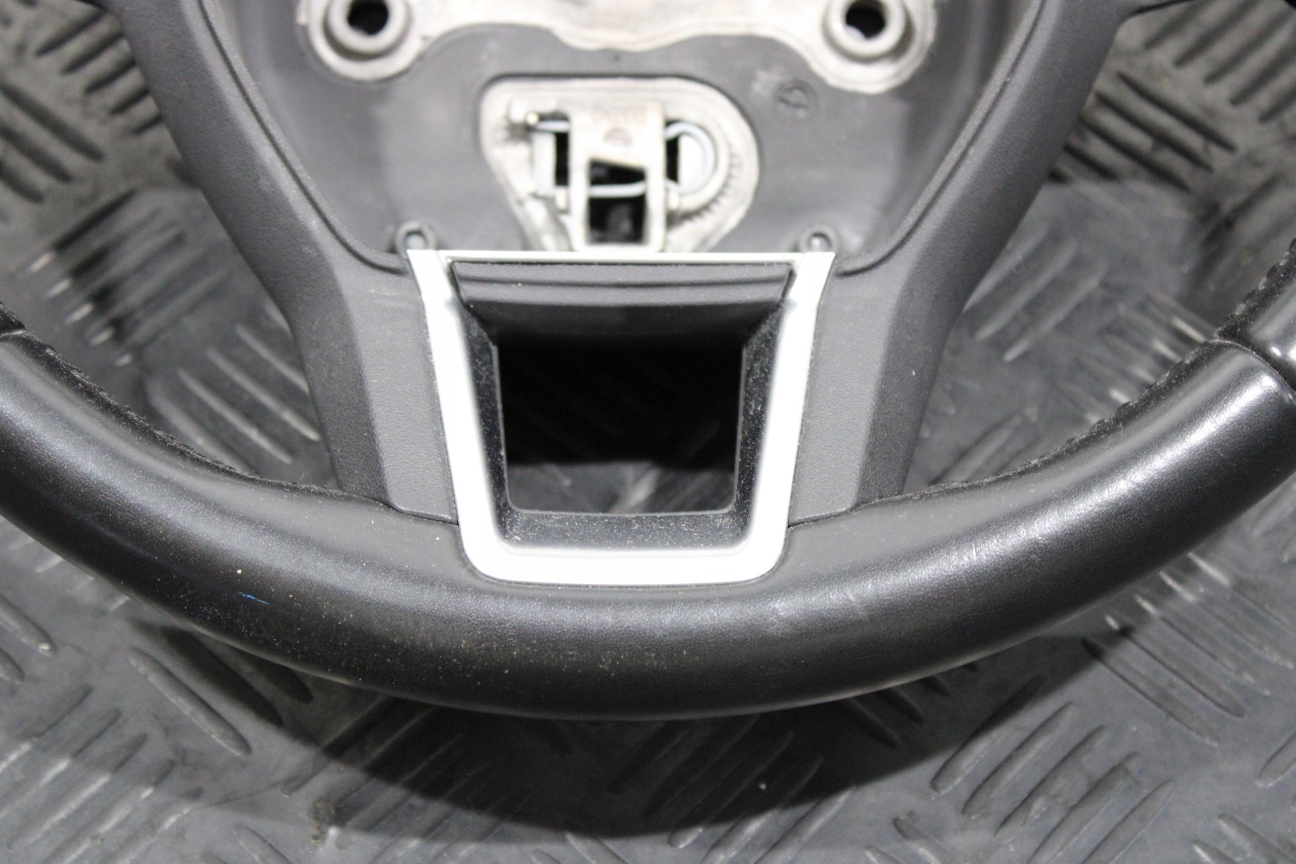 lenkrad MULTIFUNKCJA LAND ROVER DISCOVERY SPORT L550
