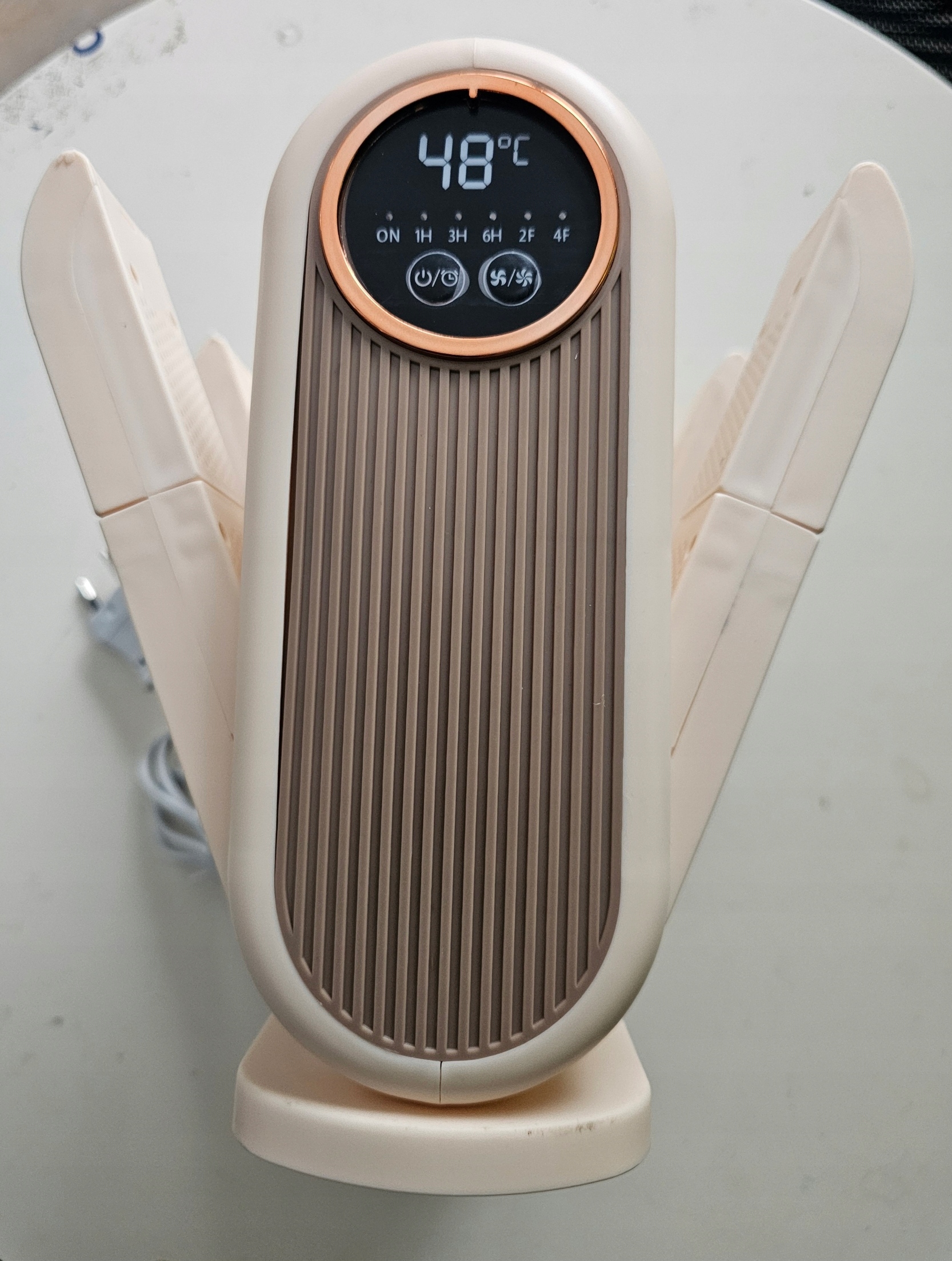 Sušička na boty s LCD displejem a Uv lampou