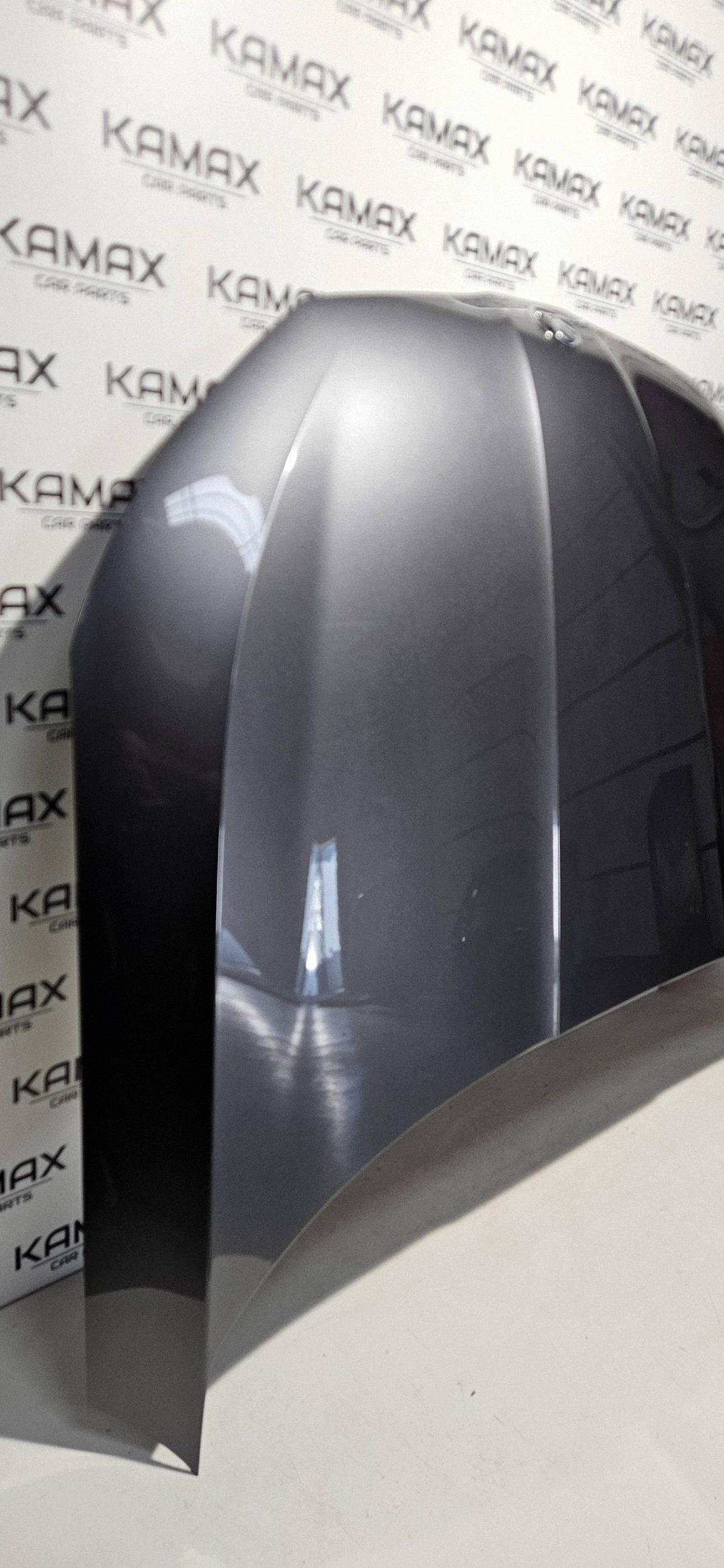capot avant Skoda Scala
