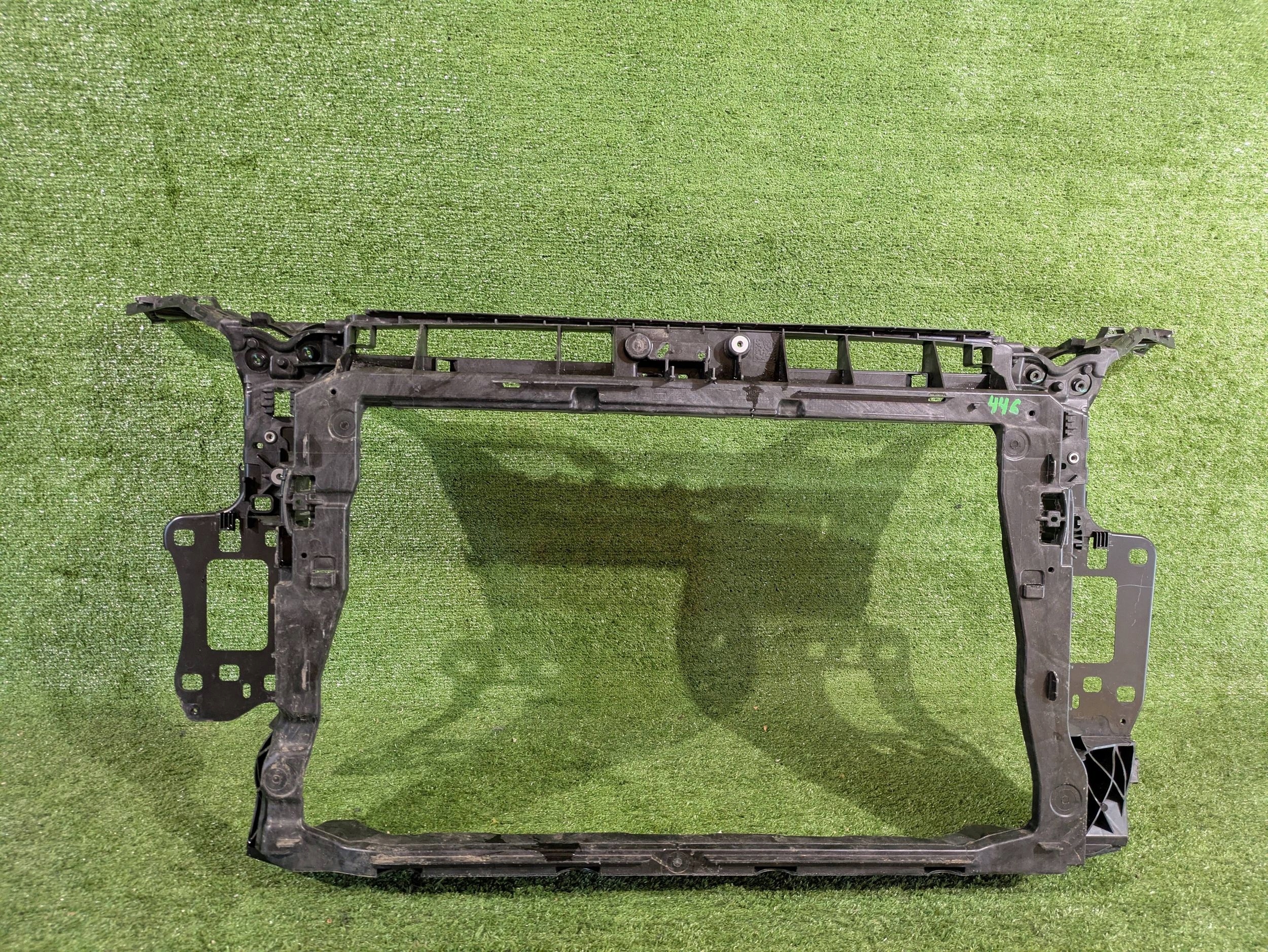 support panel for radiators pillar iron AUDI Q3 83A II NR.446