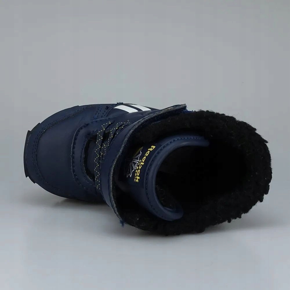 Buty Reebok Classic Snow Jogger DV3663 24.5 Bohater brak