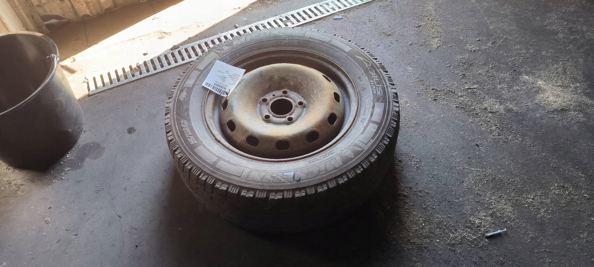 wheel spare 16 215/65 RENAULT TRAFIC III LIFT