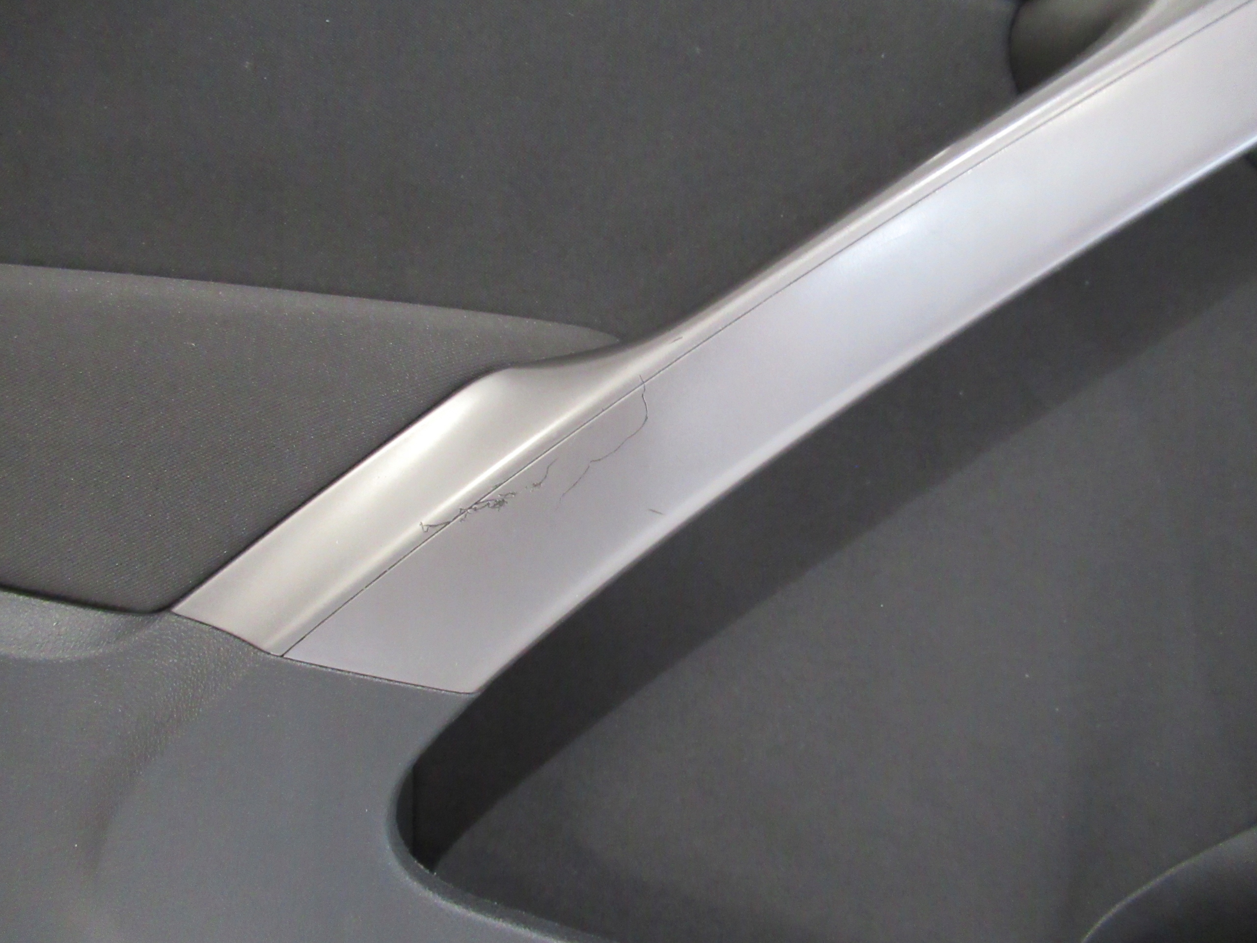 VW TIGUAN and 5N side door left front 5N0867011