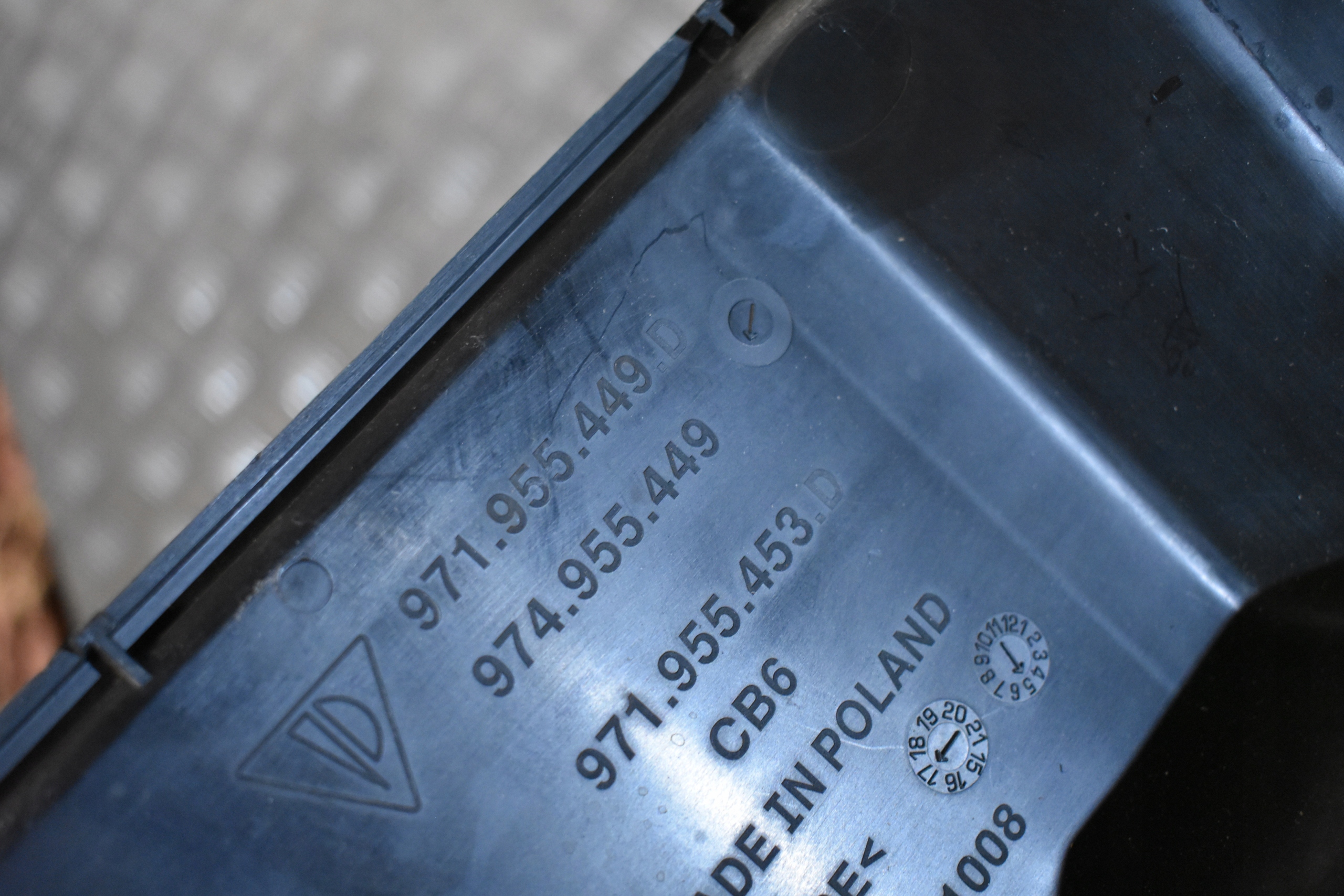 C42e6d9a4045b0f836a552a4d496