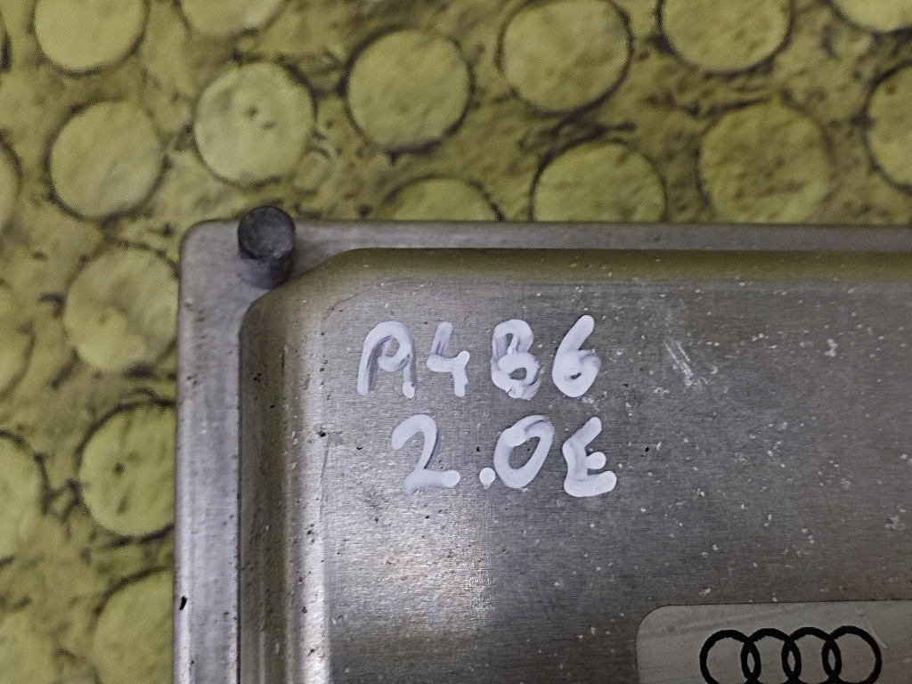 AUDI A4 B6 2.0 control unit of the engine 0261207286