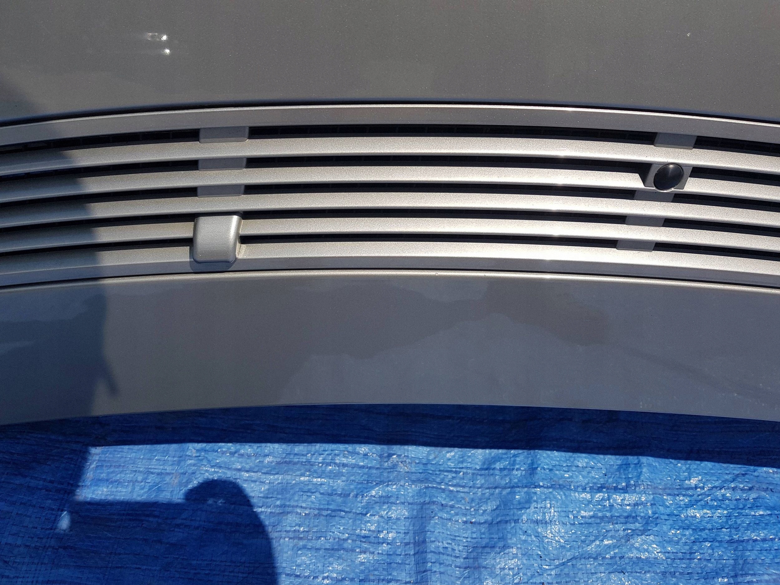 bonnet front Mercedes E W211 723 c723