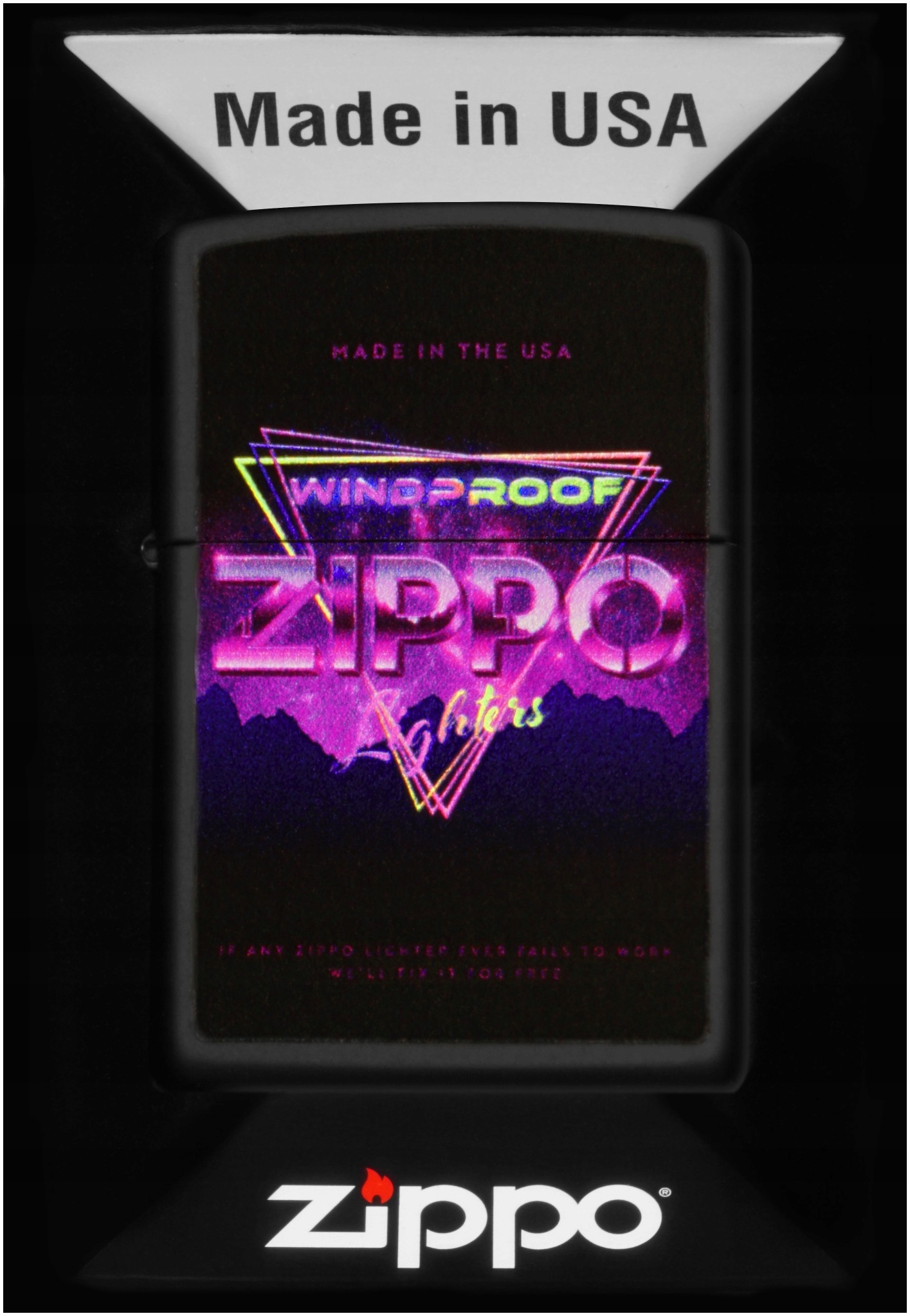 Zapalovač Zippo Triangle Design 60007223 Větruodolný benzínový