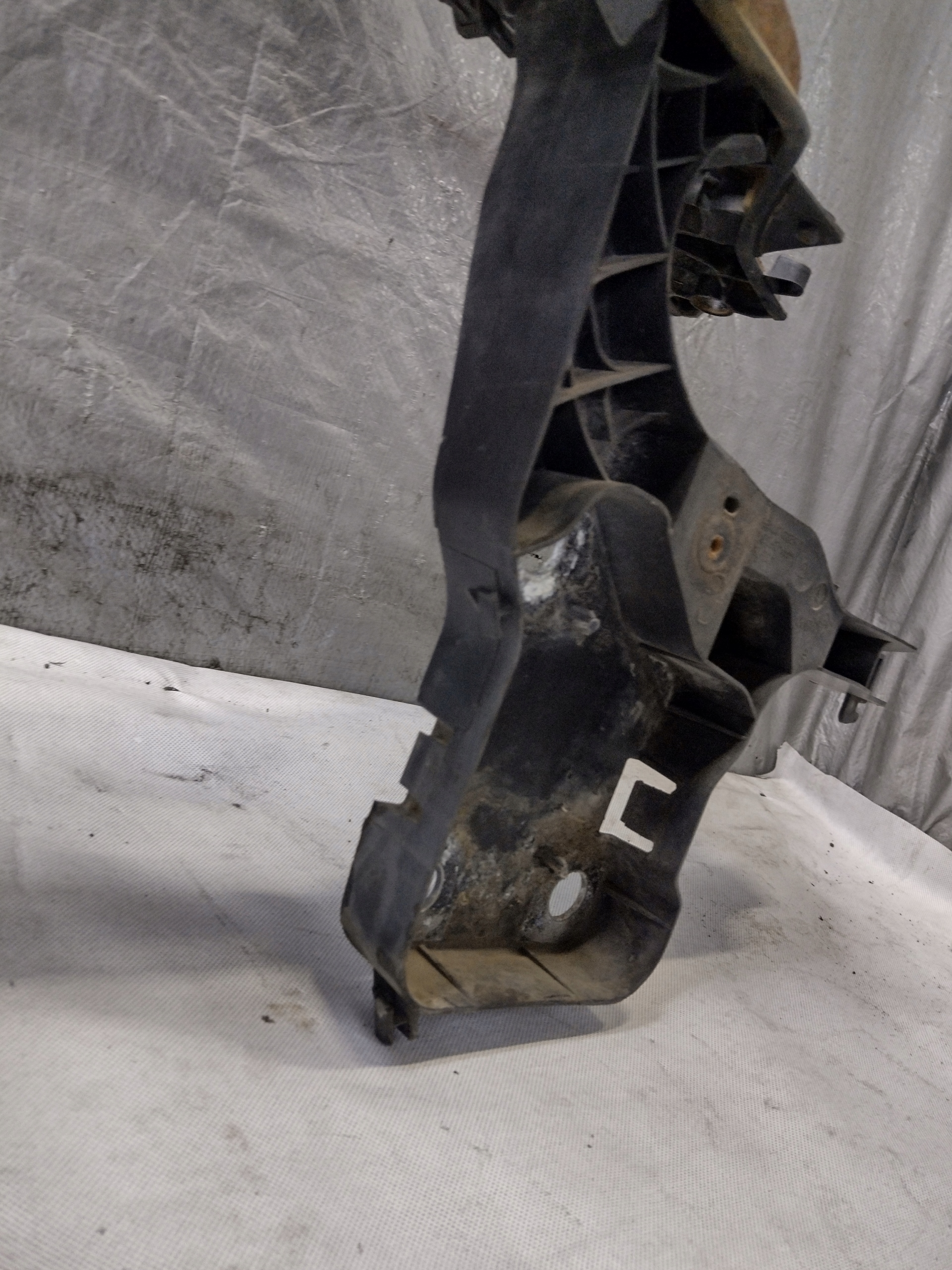 Armature Traverse Renault Megane II 2 1,5DCI