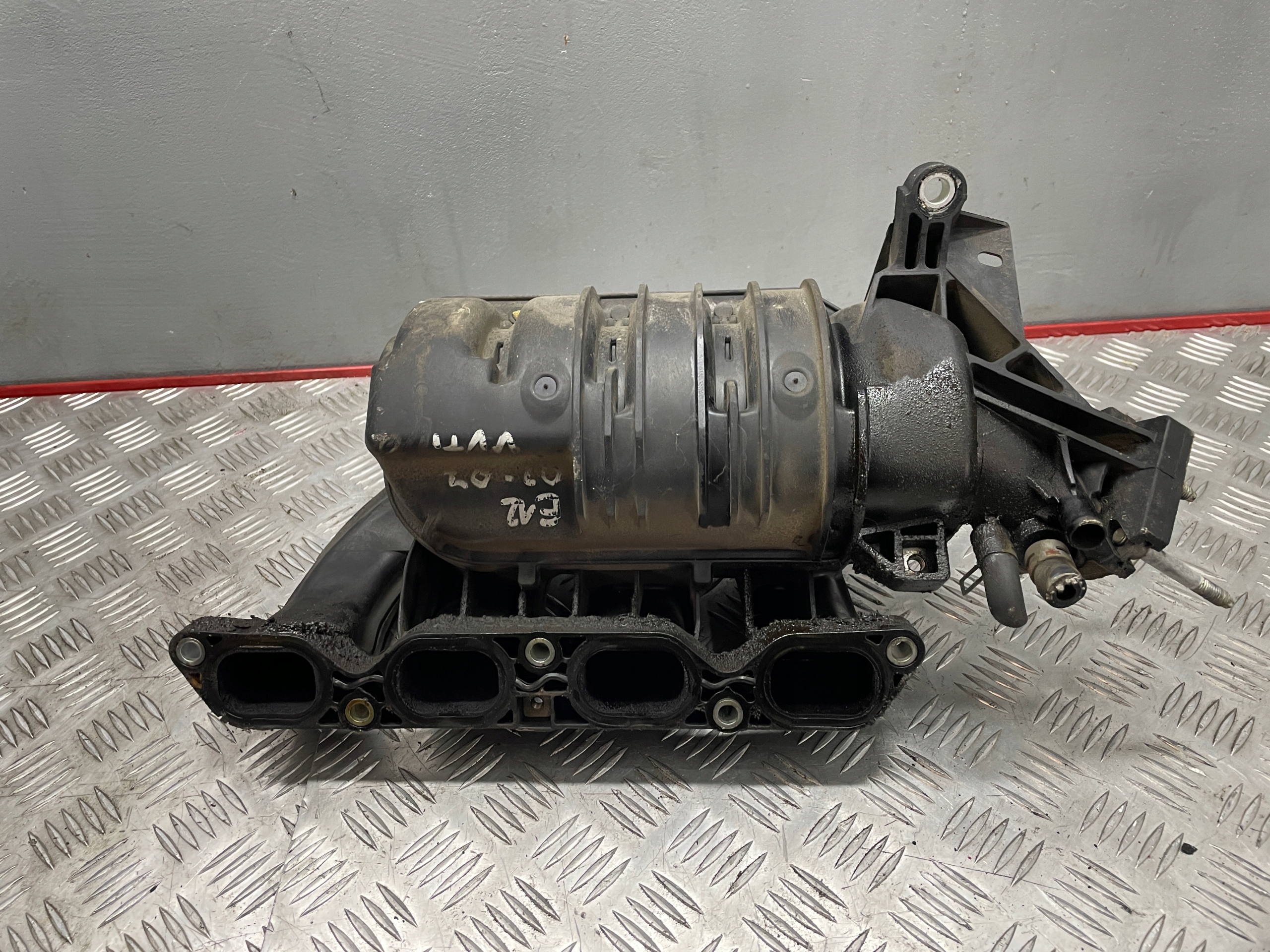 коллектор впускной TOYOTA COROLLA E12 1,6 16V