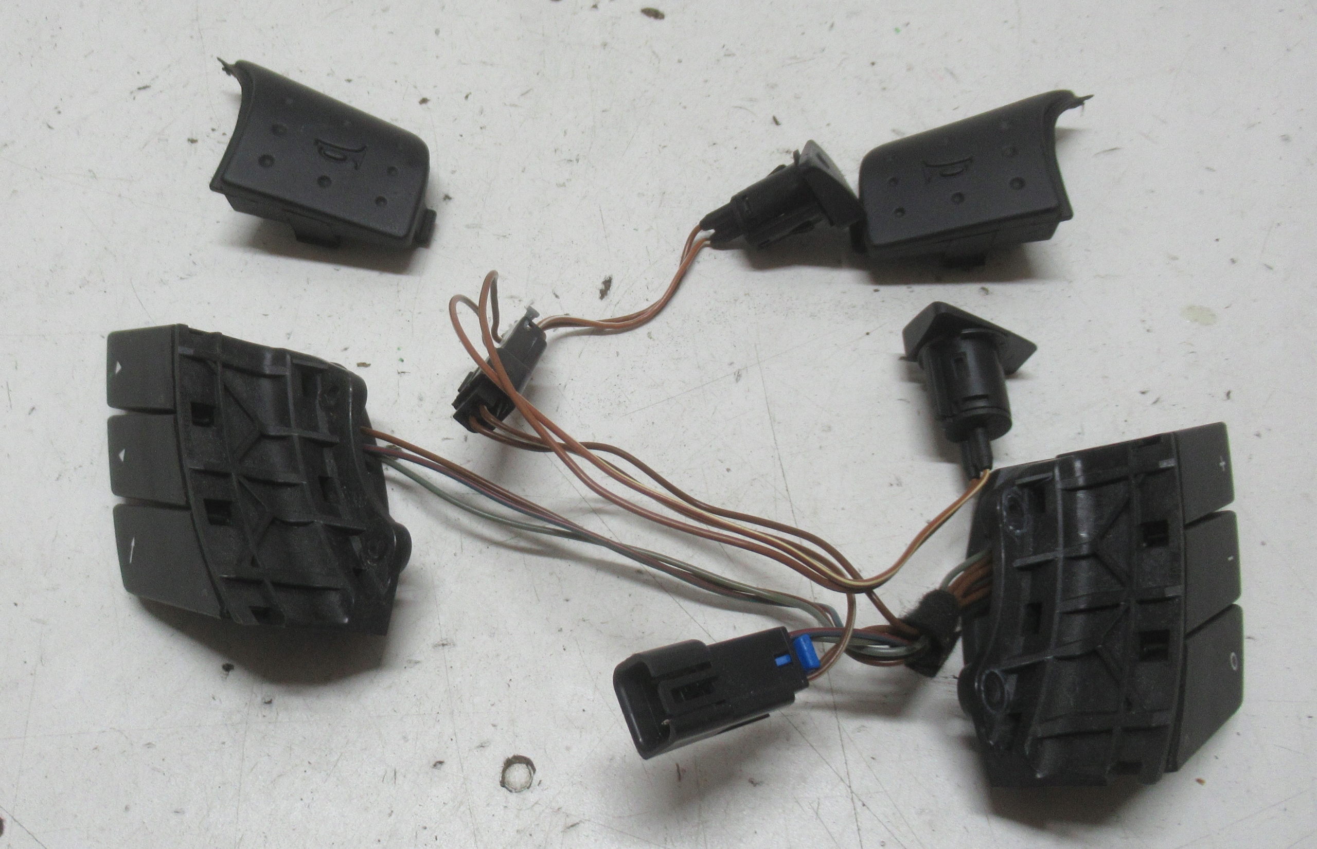 OPEL MERIVA A Commandes Volant